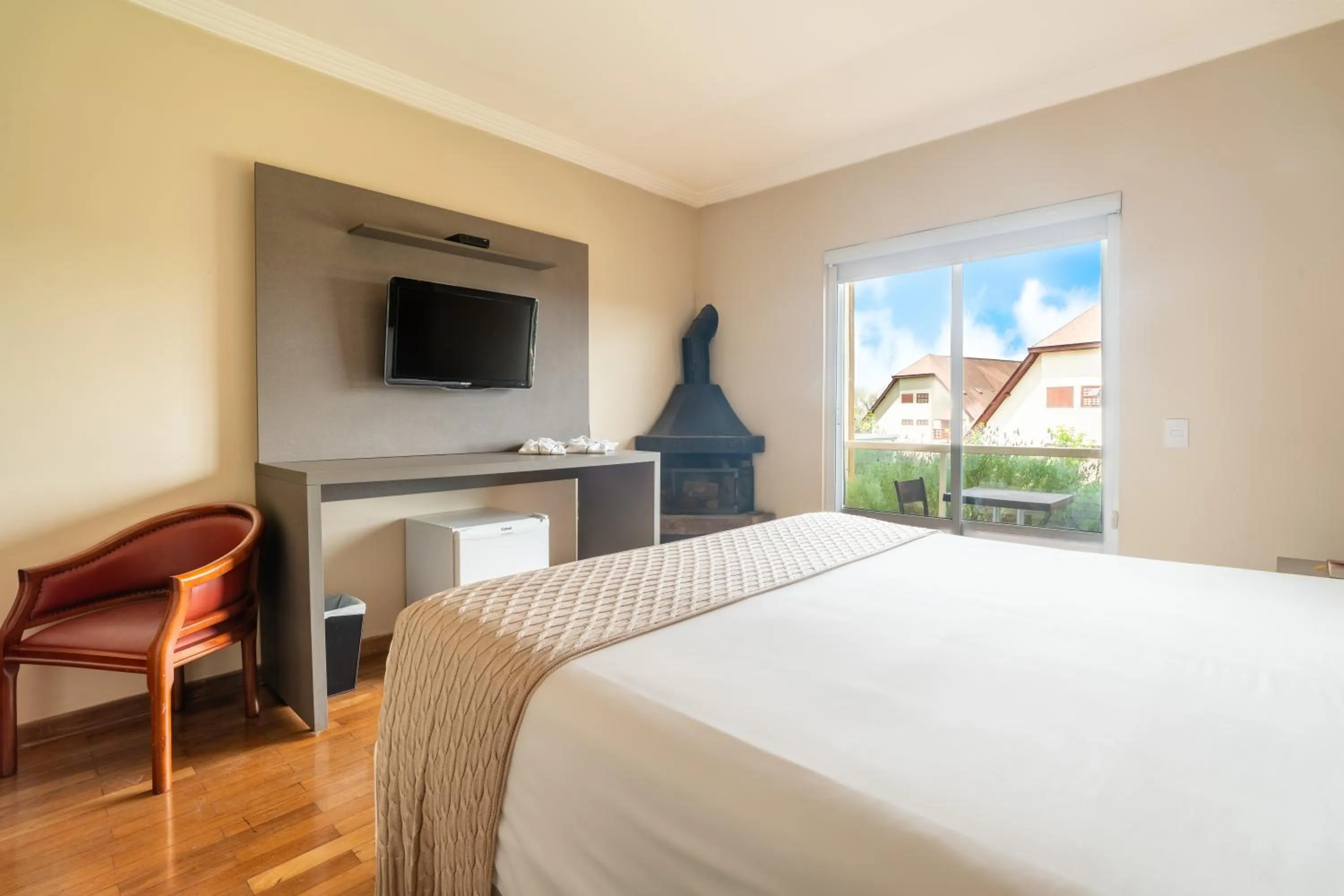 Photo of the whole room, Bed in Chris Wellness Resort Hotel