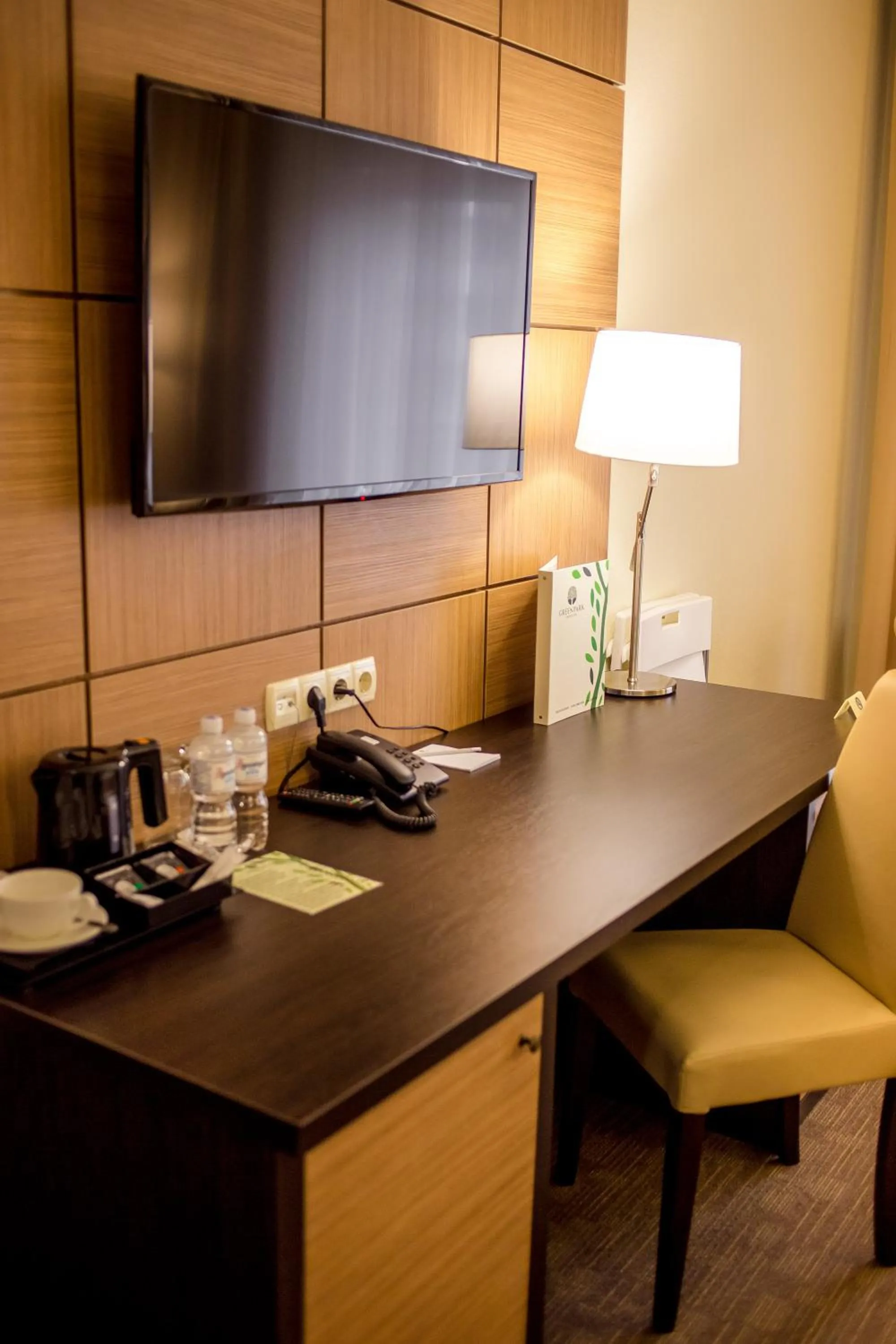 Coffee/tea facilities in Green Park Hotel & SPA