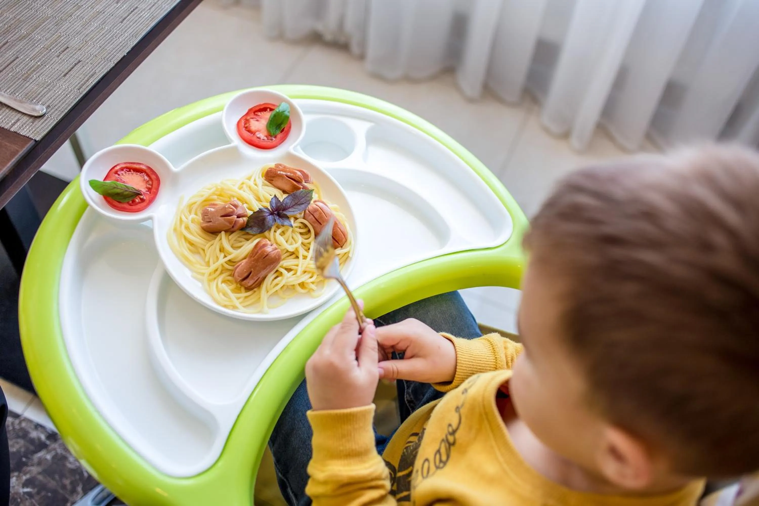 children in Green Park Hotel & SPA