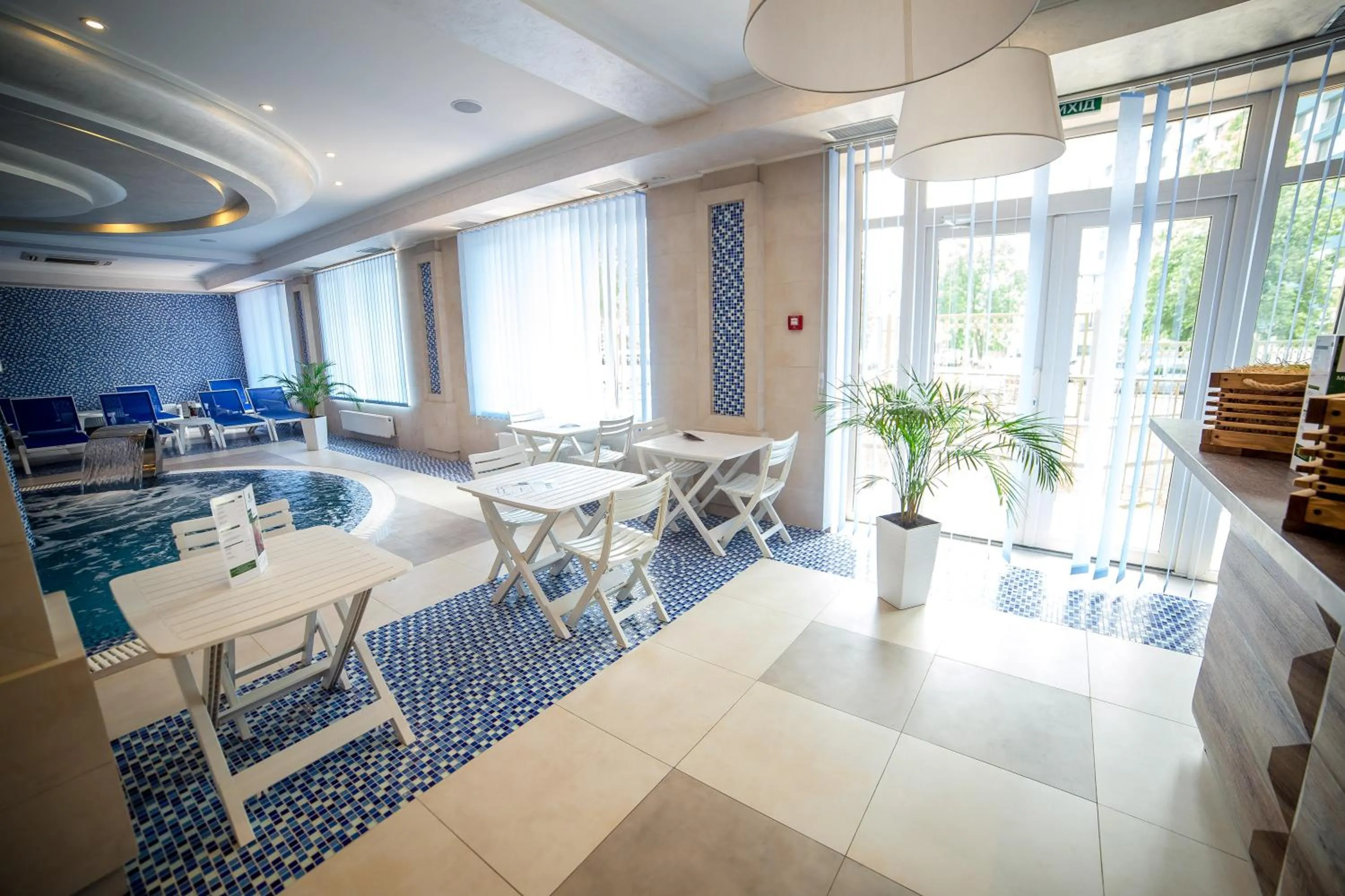 Lounge or bar in Green Park Hotel & SPA