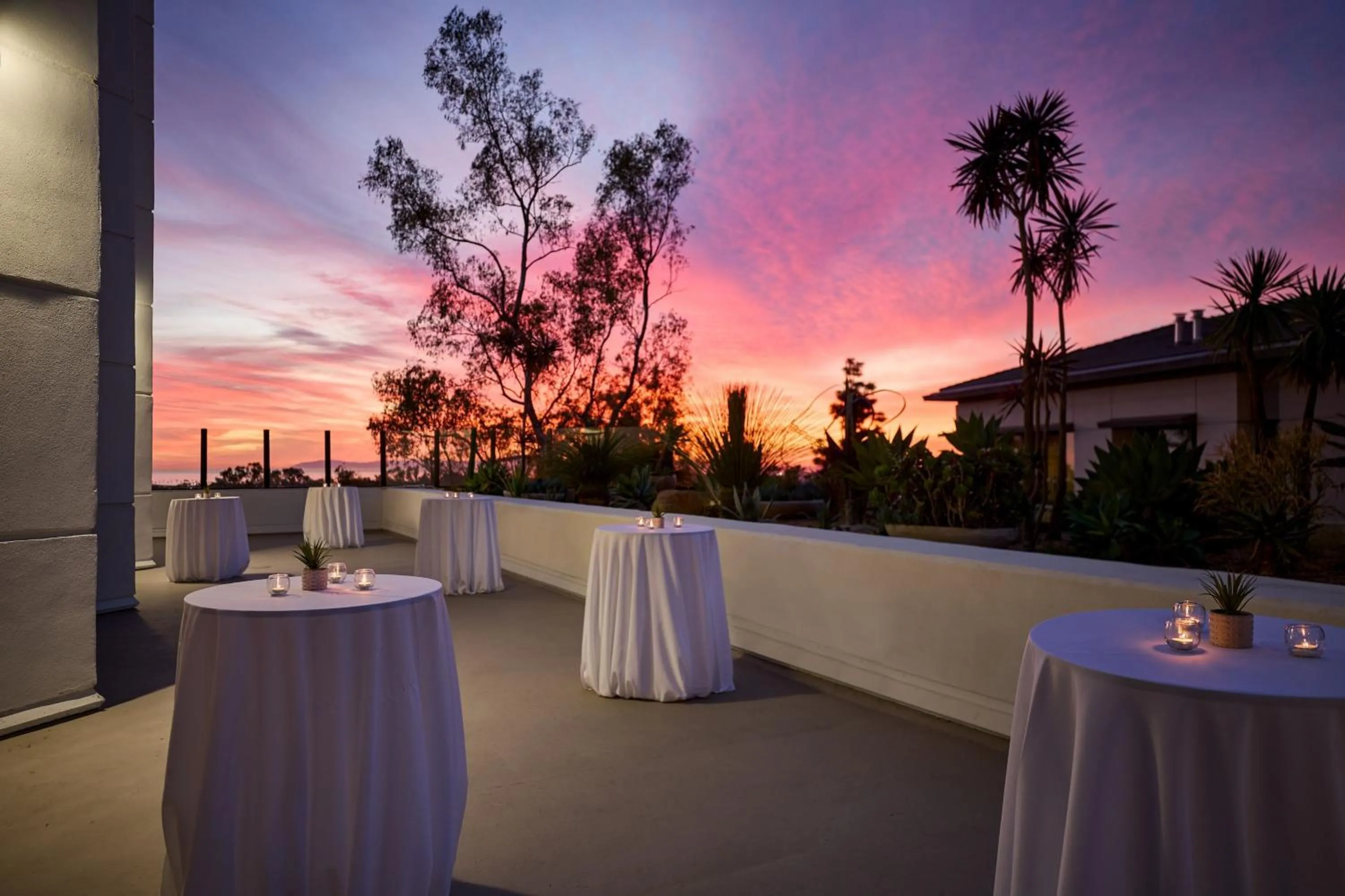 Meeting/conference room in VEA Newport Beach, a Marriott Resort & Spa