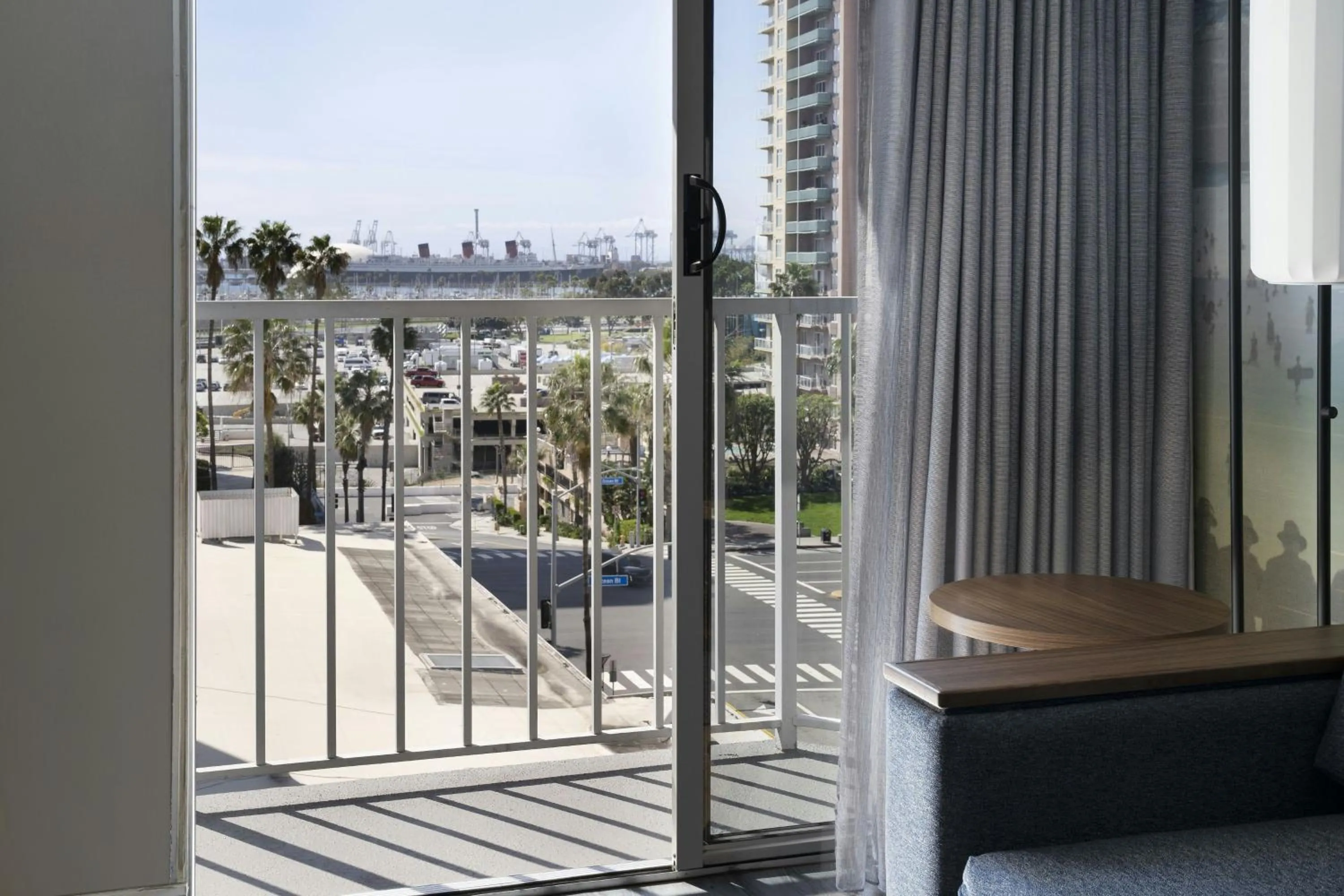 Photo of the whole room in Courtyard by Marriott Long Beach Downtown