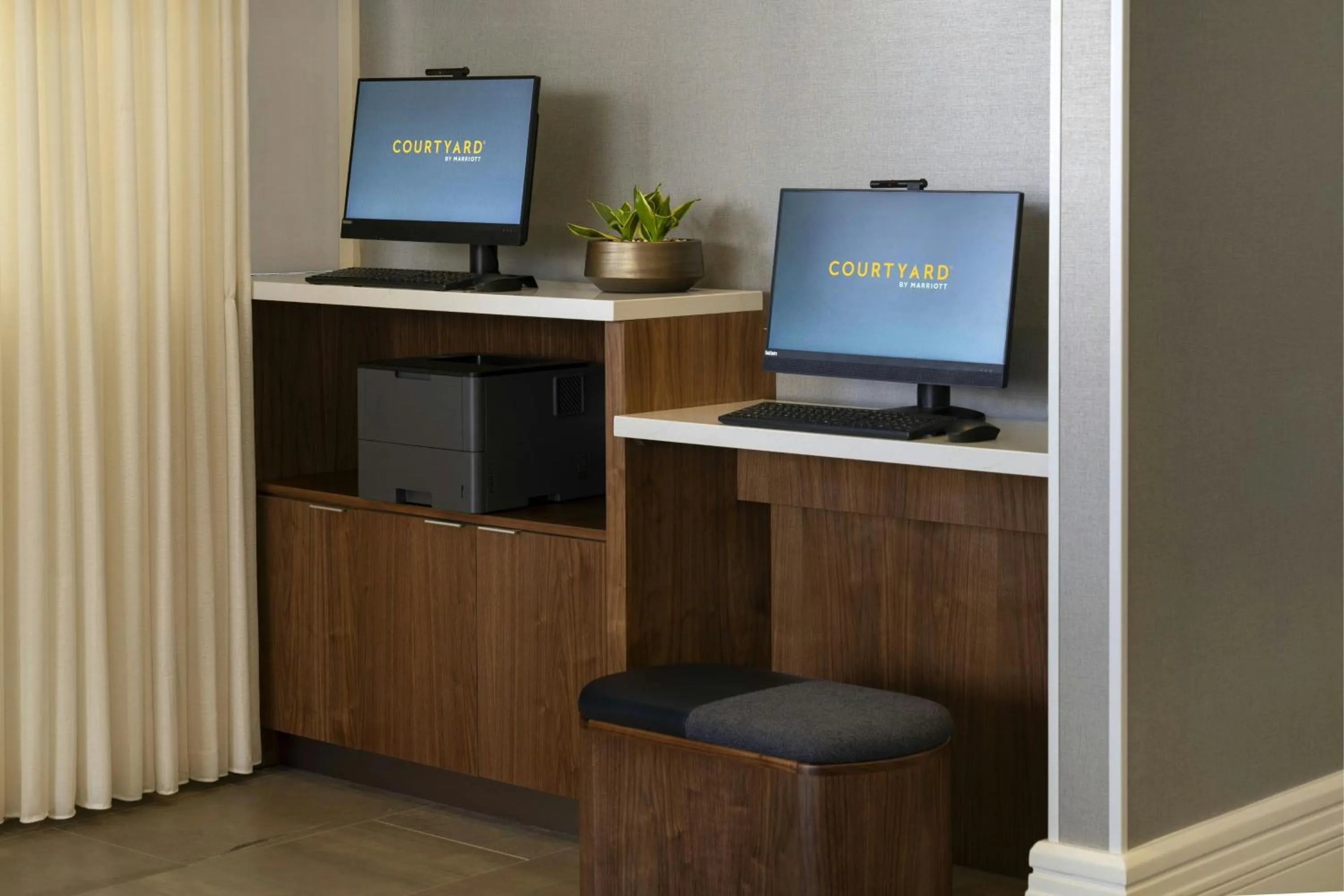 Other in Courtyard by Marriott Long Beach Downtown