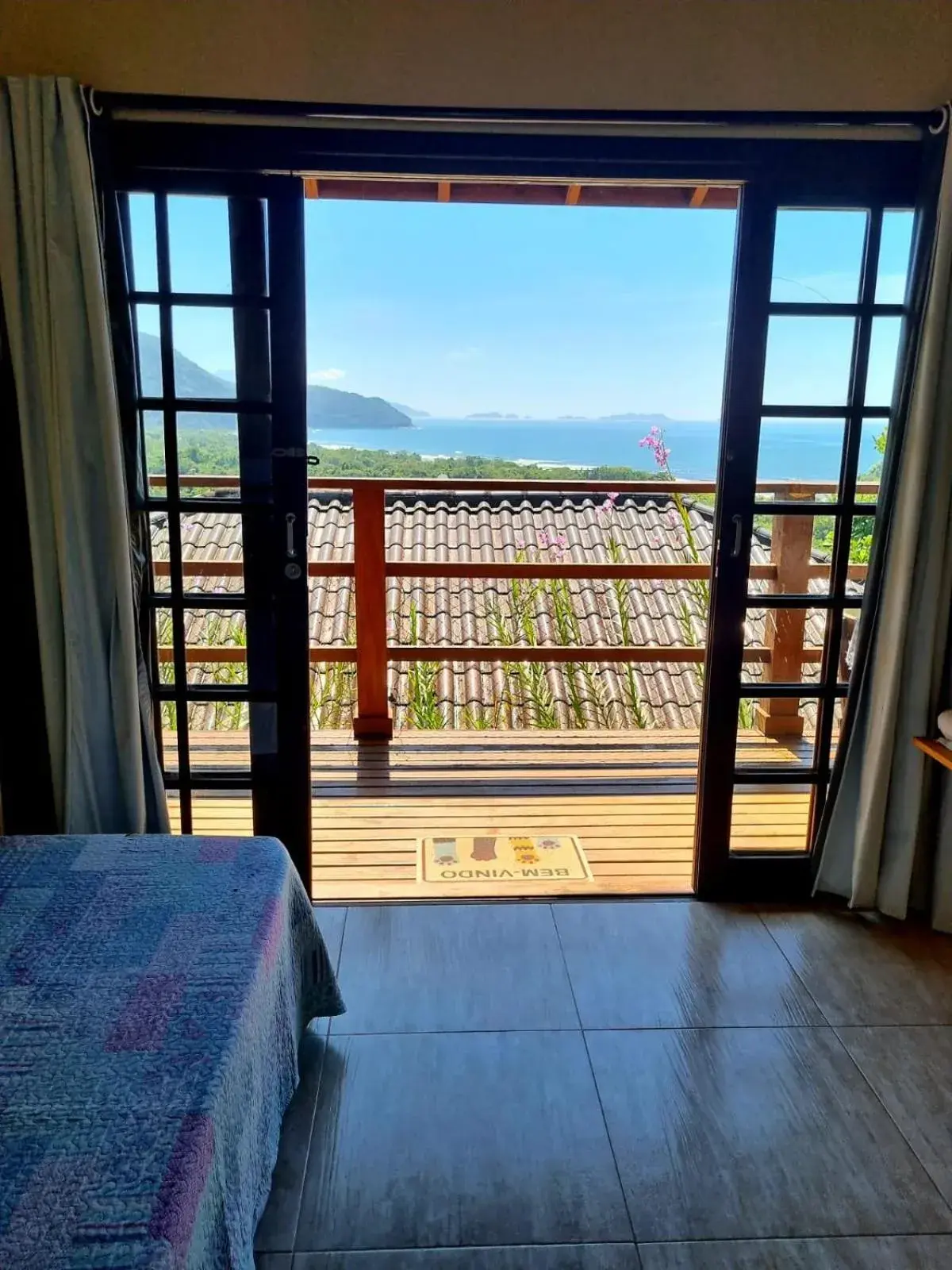 Burung Flats Itamambuca - Hospedagem com vista para o mar Burung Flats Itamambuca - Hospedagem com vista para o mar