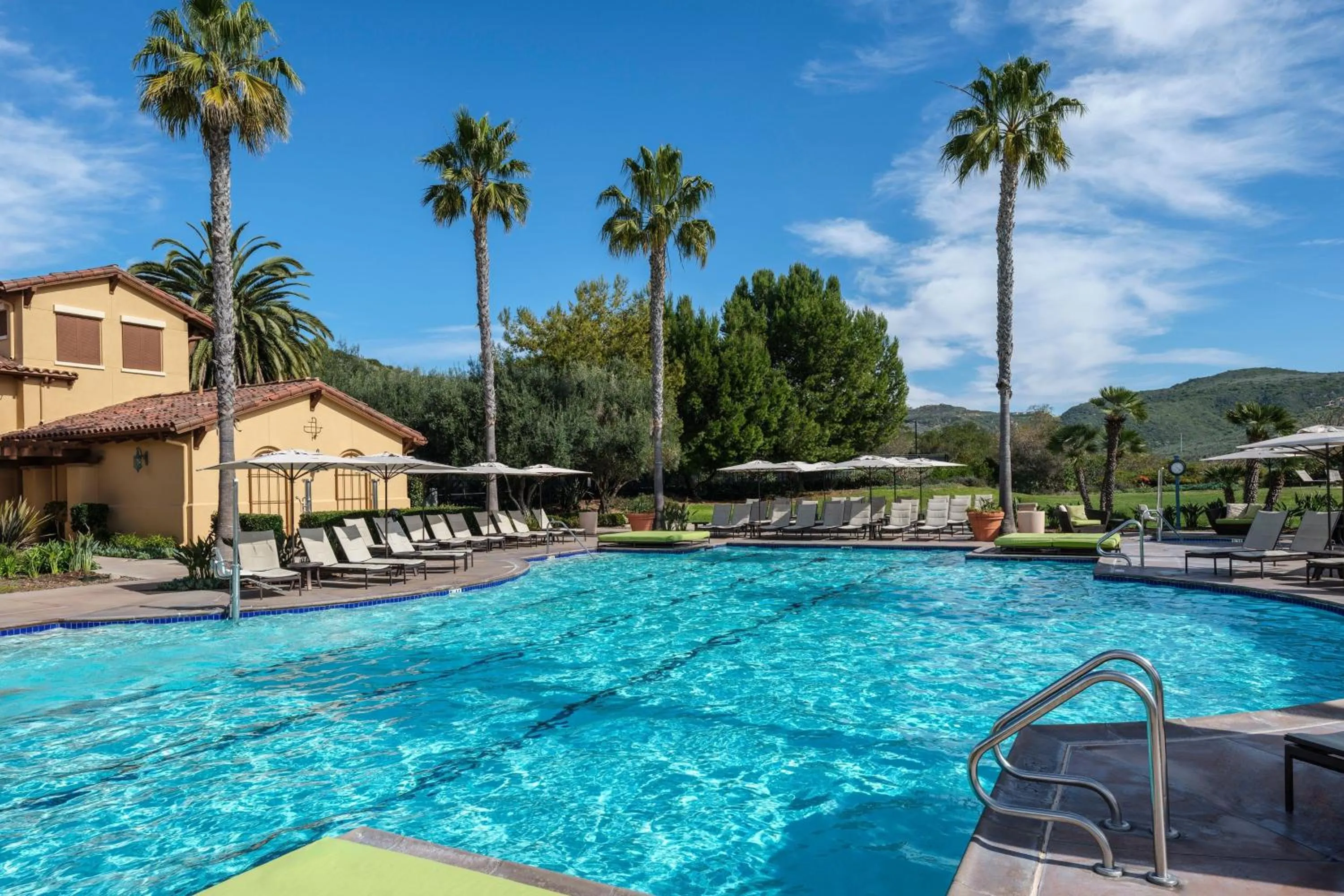 Swimming pool in Marriott's Newport Coast Villas