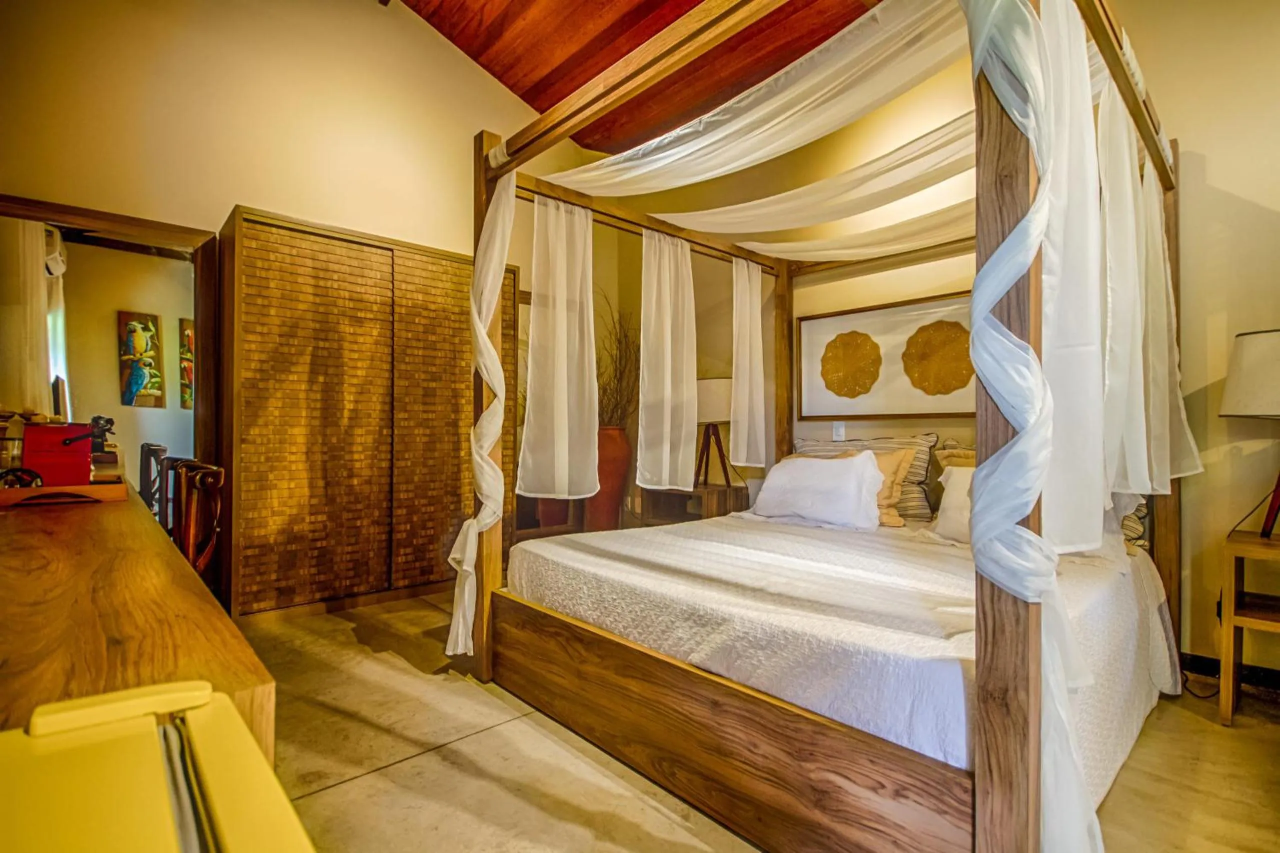 Bedroom, Bed in Aruanã Eco Praia Hotel