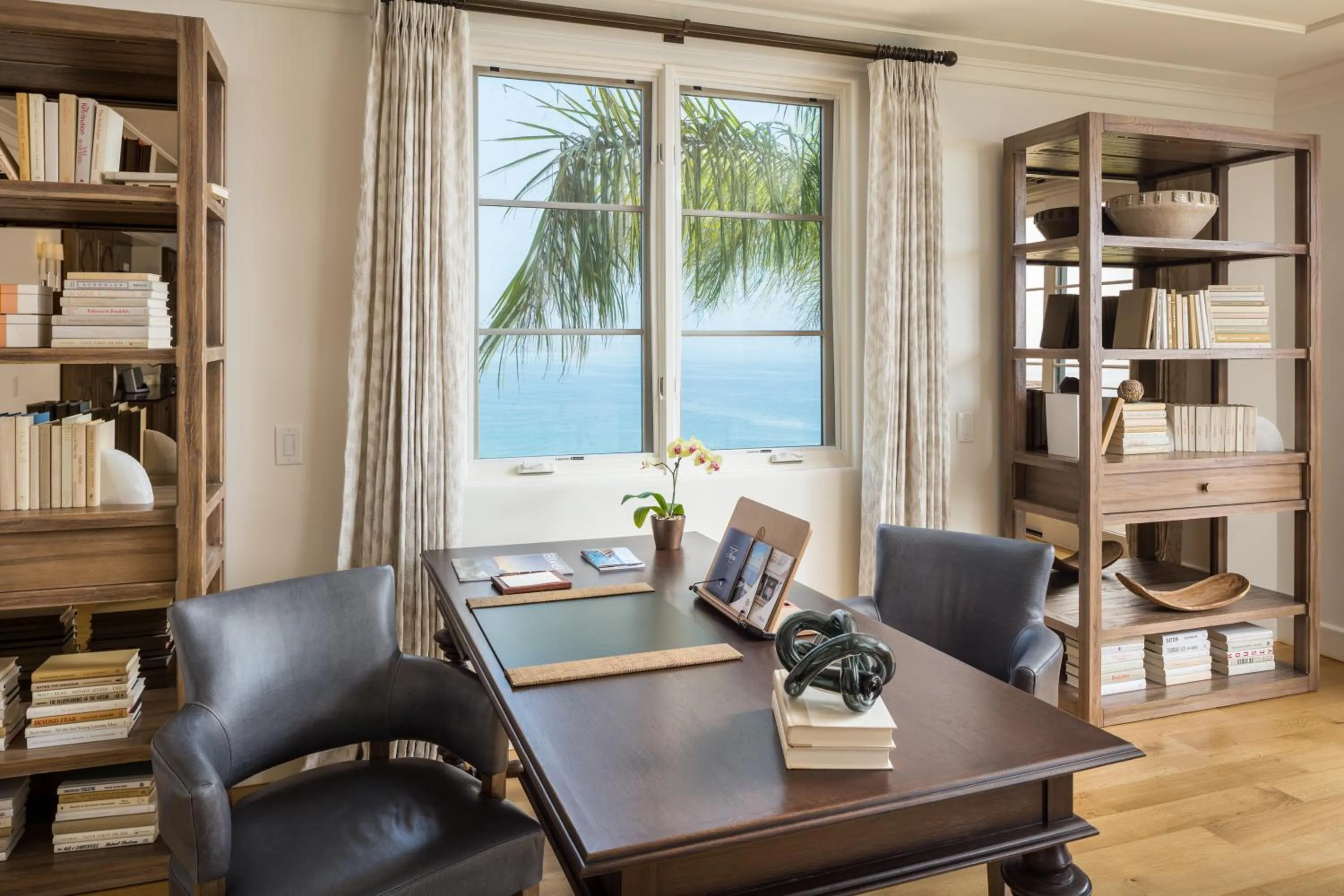 Seating area in Terranea Resort