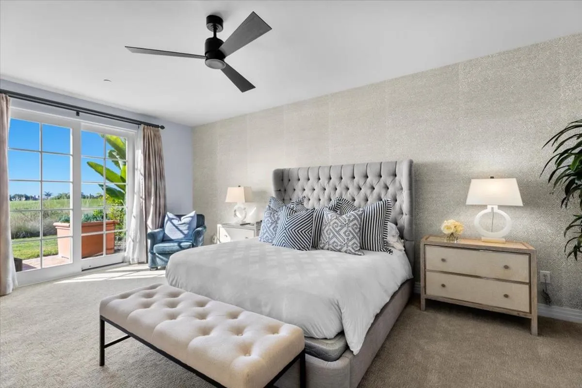 Bed in Terranea Resort