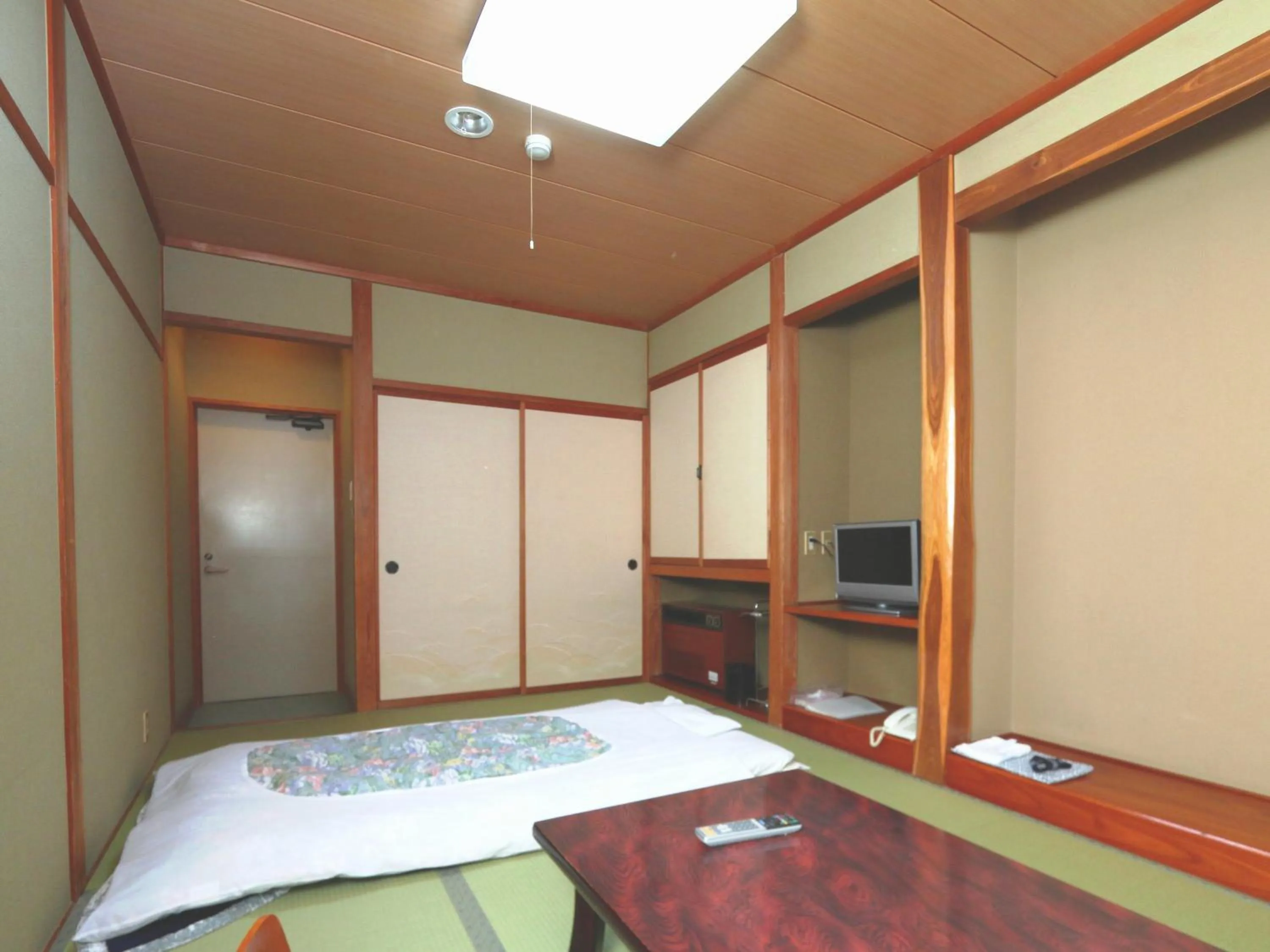 Photo of the whole room, Bed in Nanakuraso