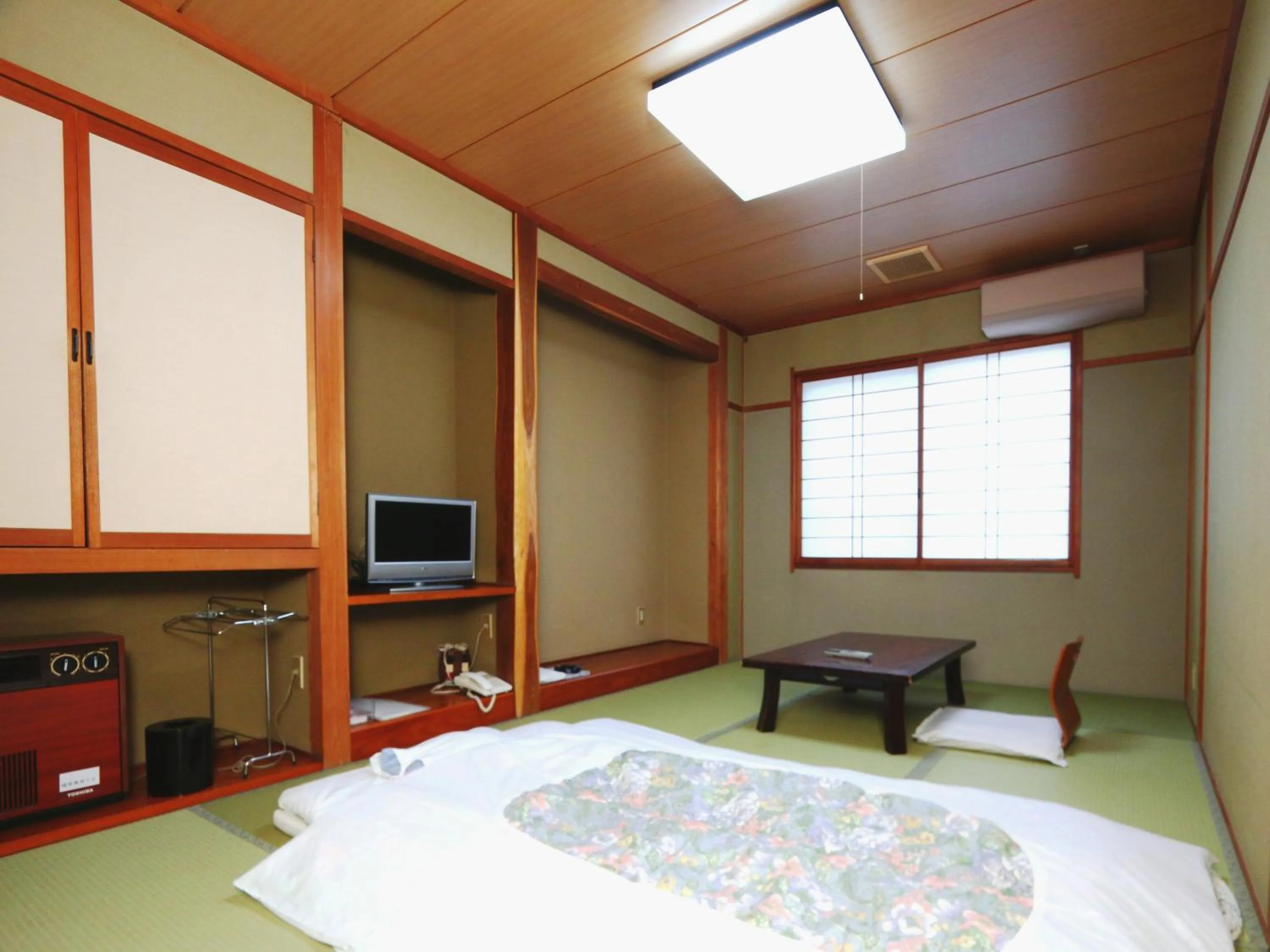 Photo of the whole room, Bed in Nanakuraso