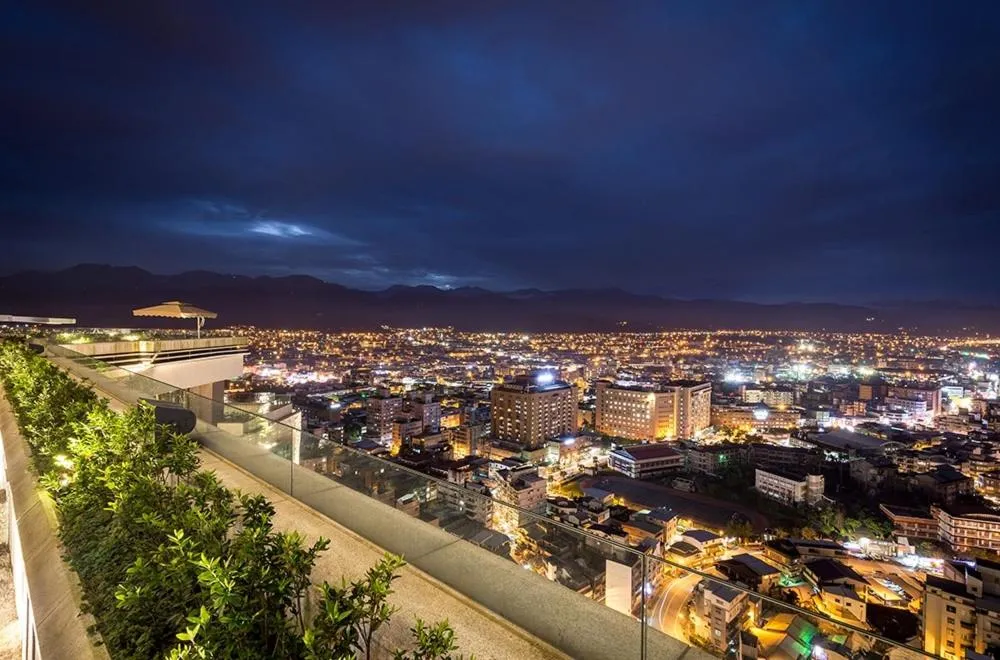 Night in Cuncyue Hot Spring Resort