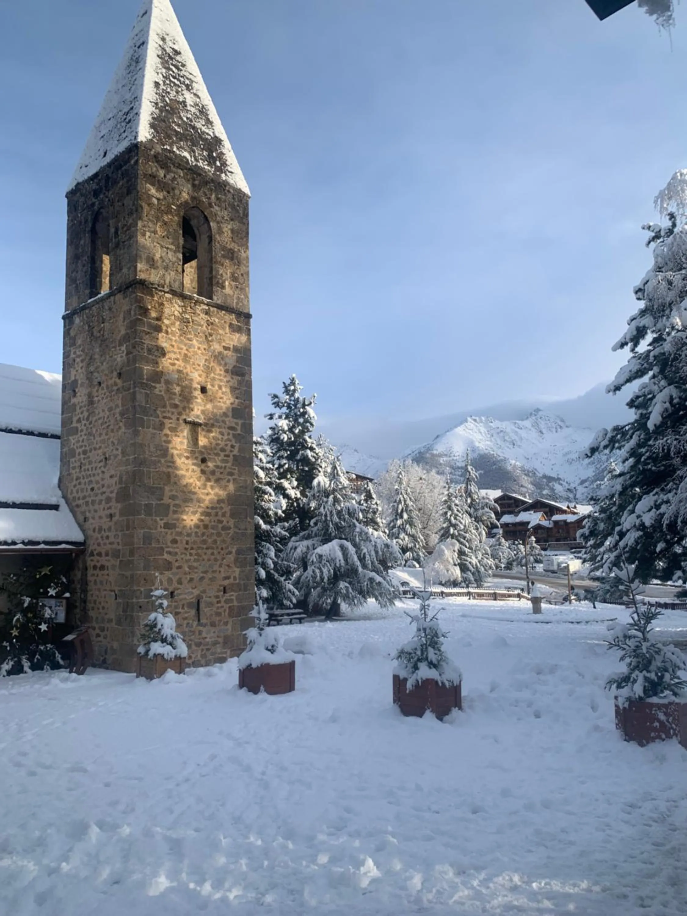 Nearby landmark in Hôtel Chastellares