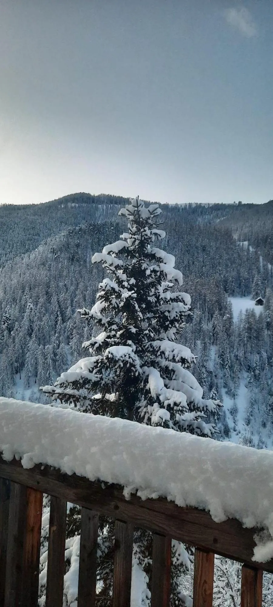 Winter in Hôtel Chastellares