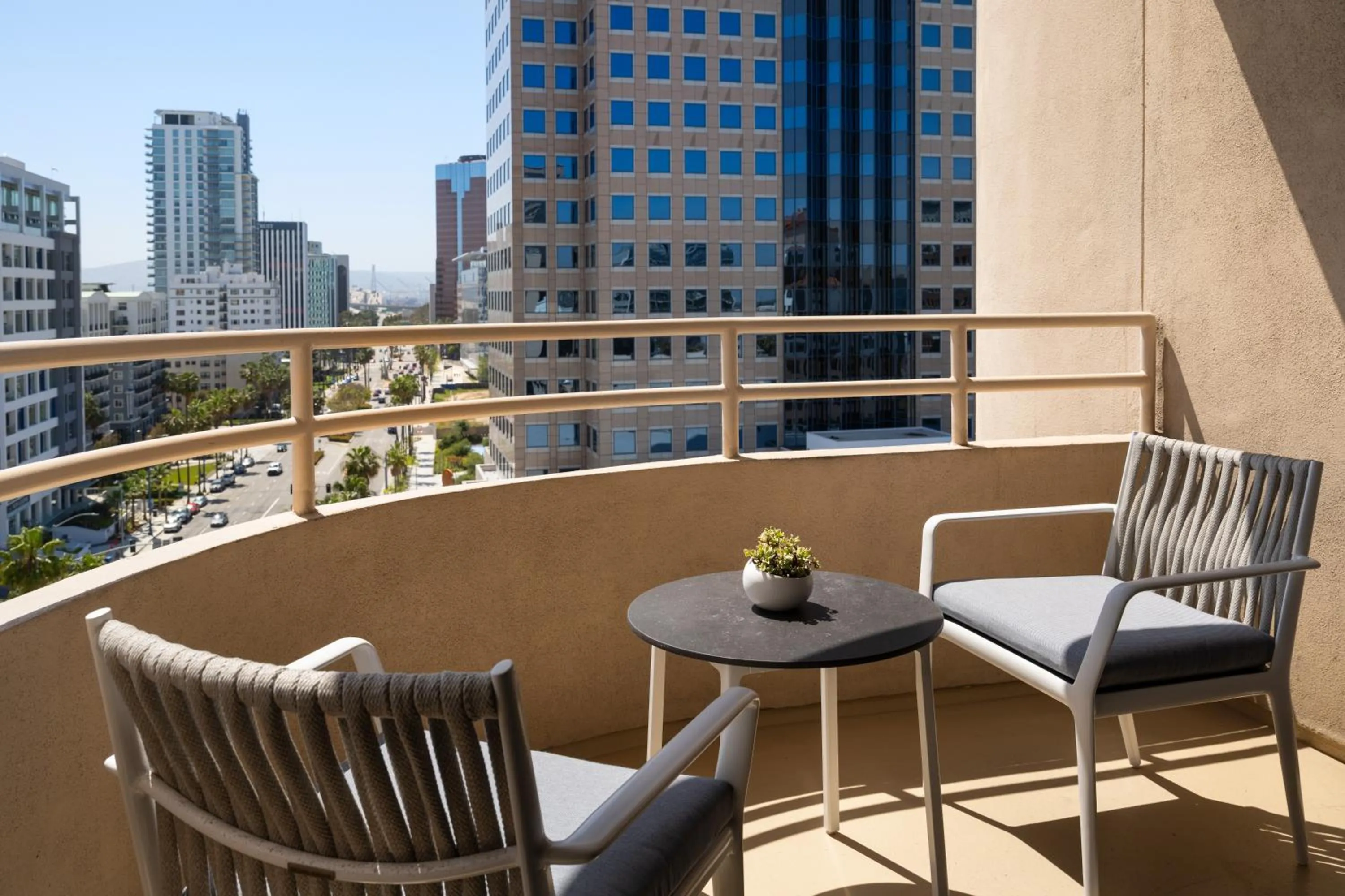Balcony/Terrace in Marriott Long Beach Downtown