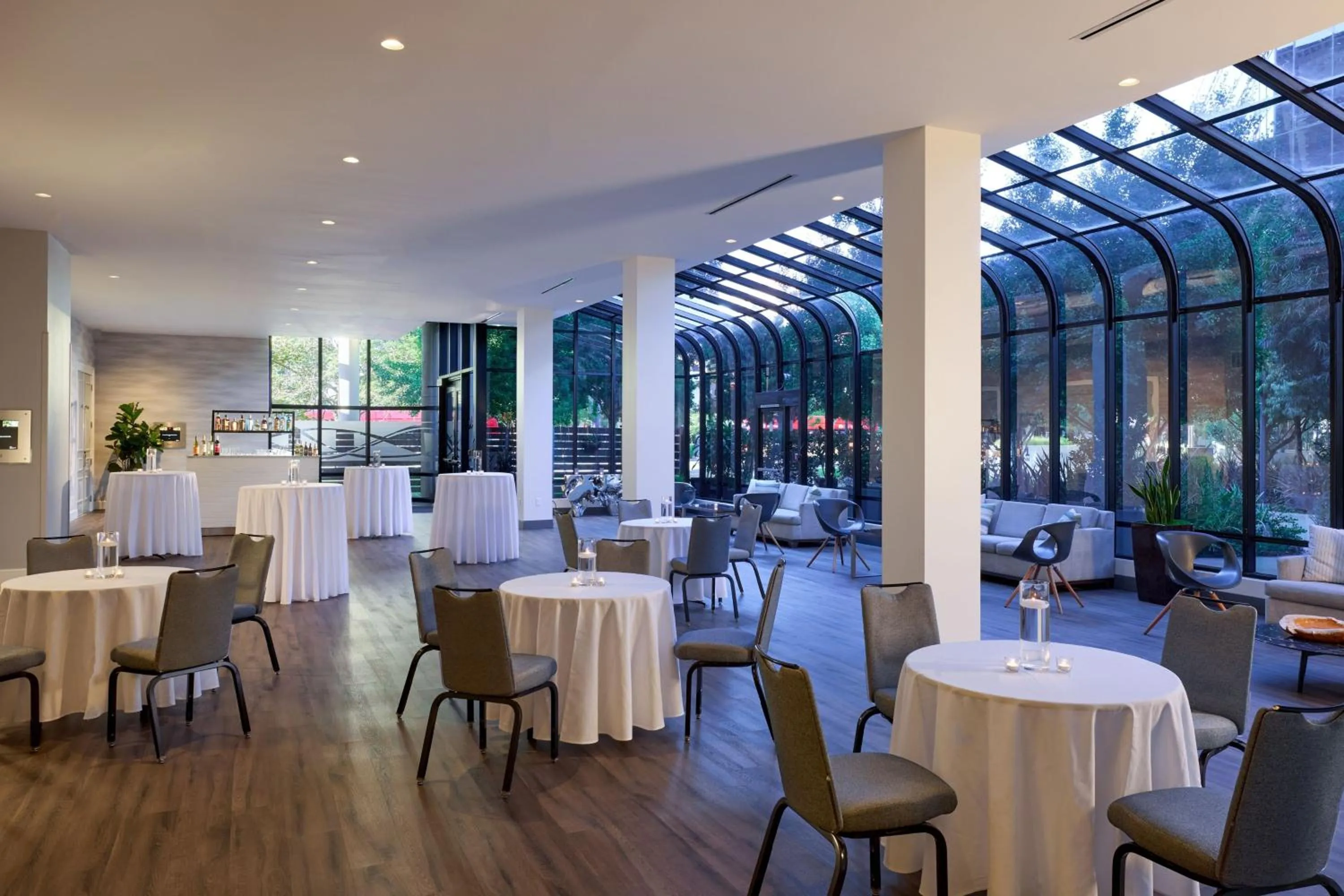 Meeting/conference room in Marriott Long Beach Downtown