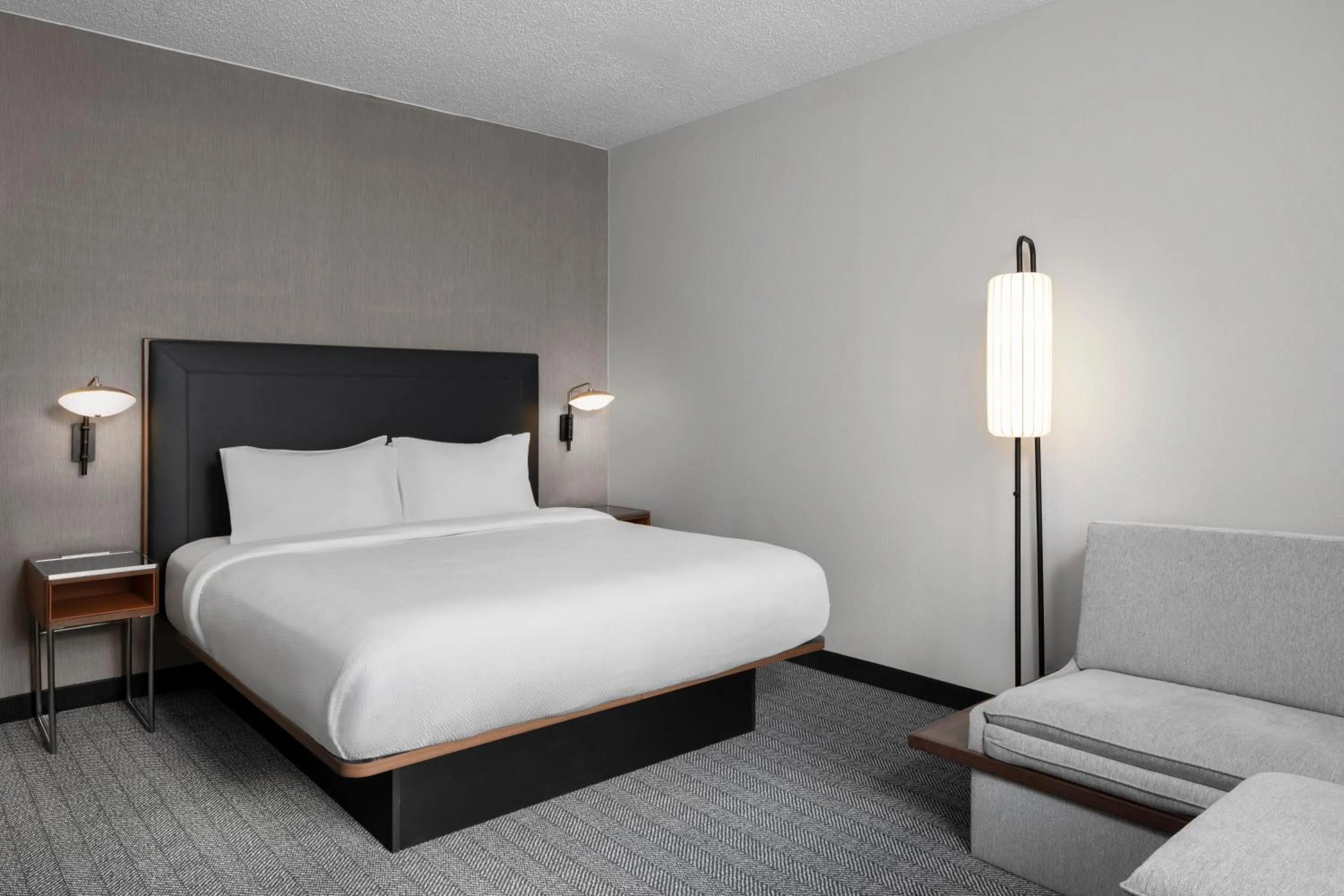 Bed in Courtyard by Marriott Little Rock West