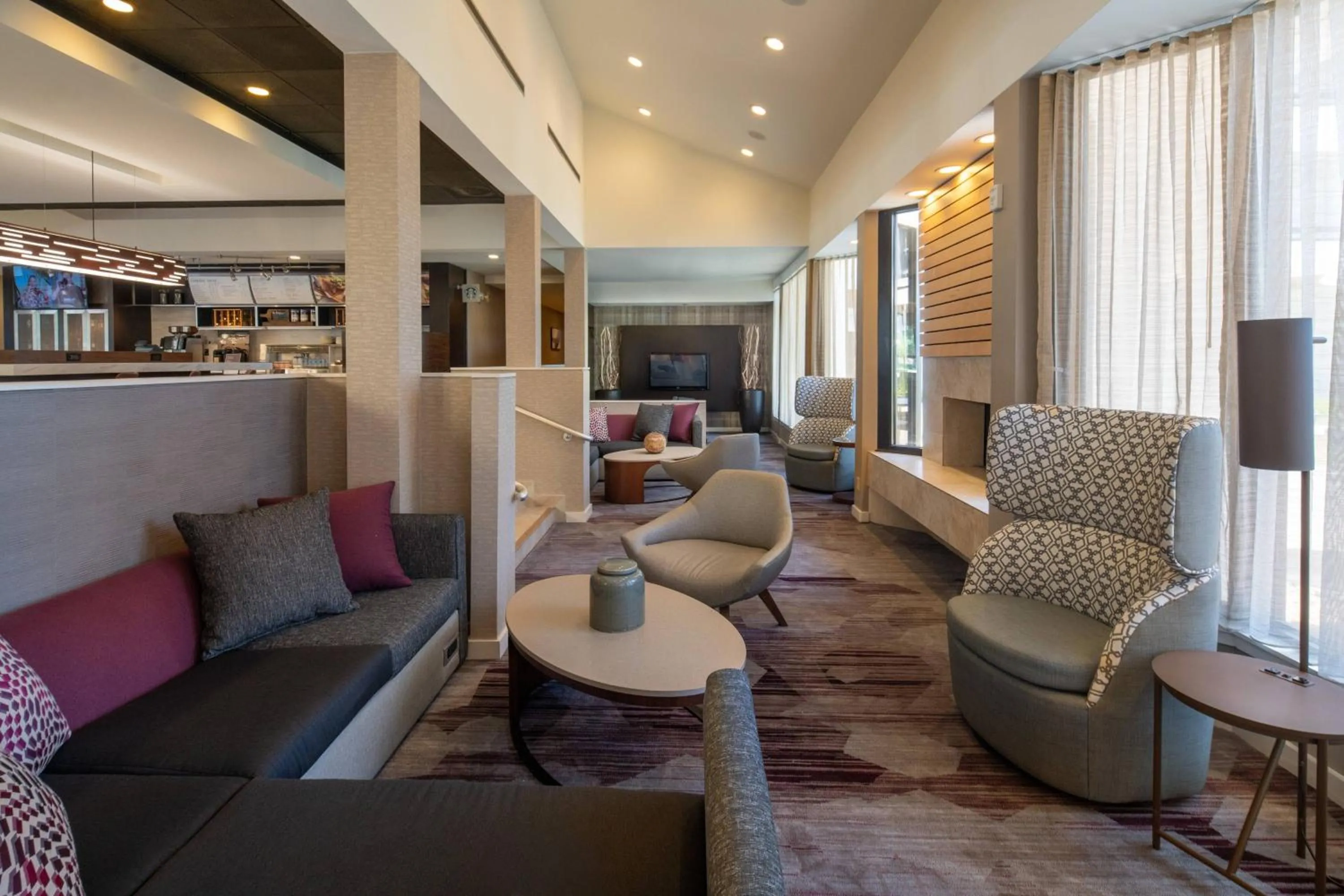 Lobby or reception in Courtyard by Marriott Memphis East/Park Avenue