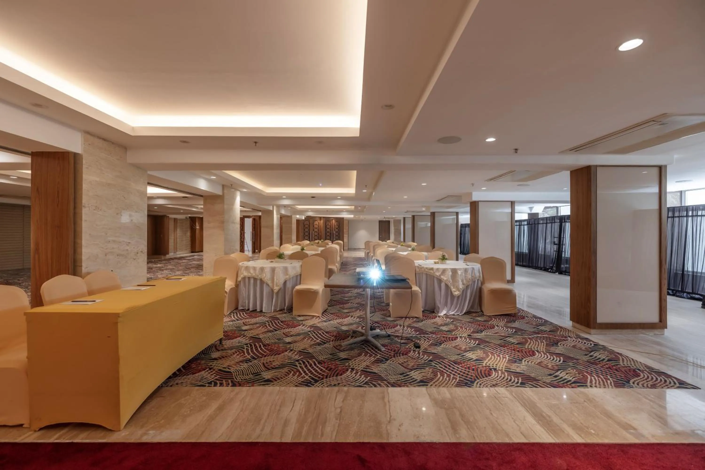 Meeting/conference room in Quality Inn Patria Suites, Rajkot