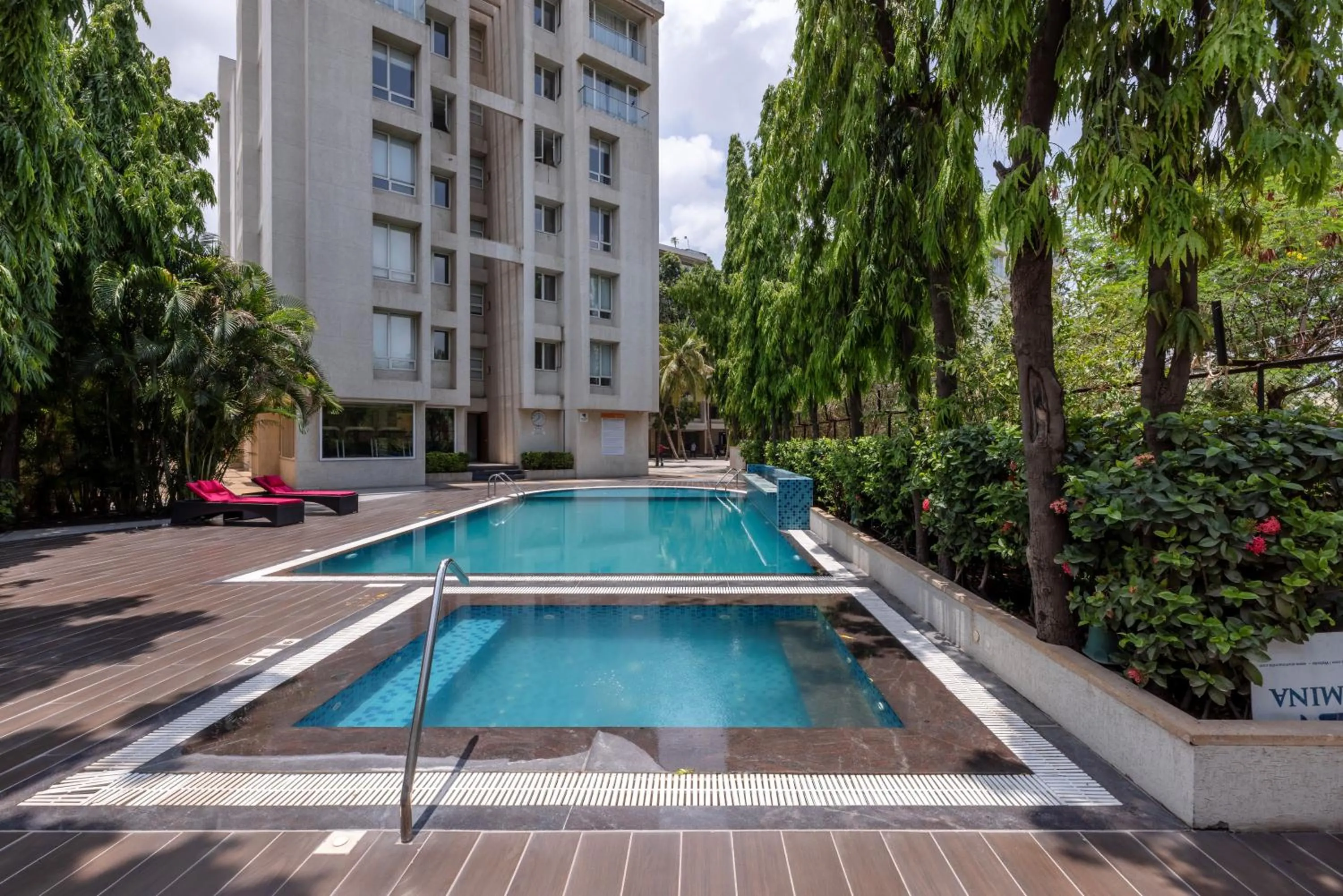 Swimming pool in Quality Inn Patria Suites, Rajkot