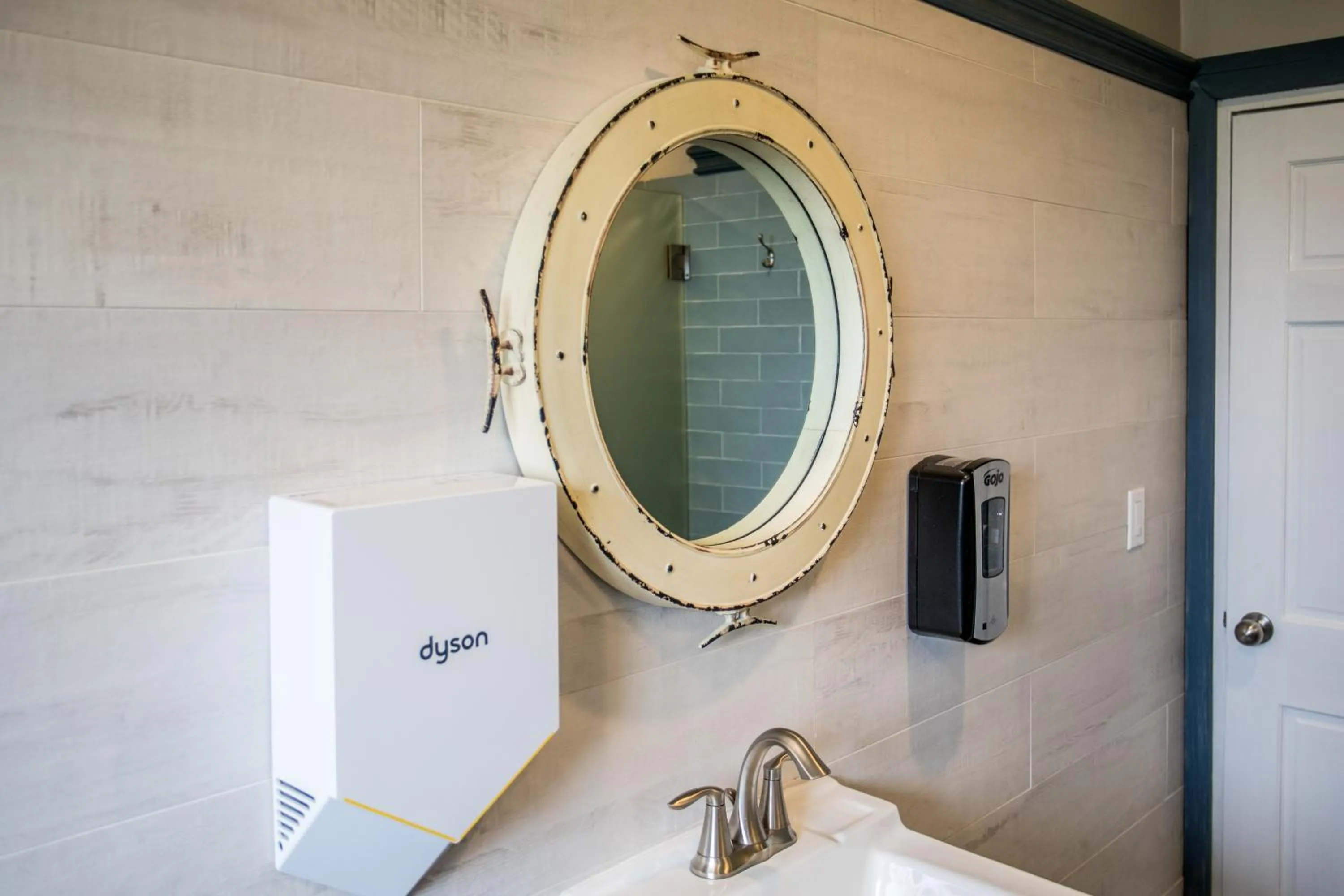 Bathroom in Ocean Park Hotel