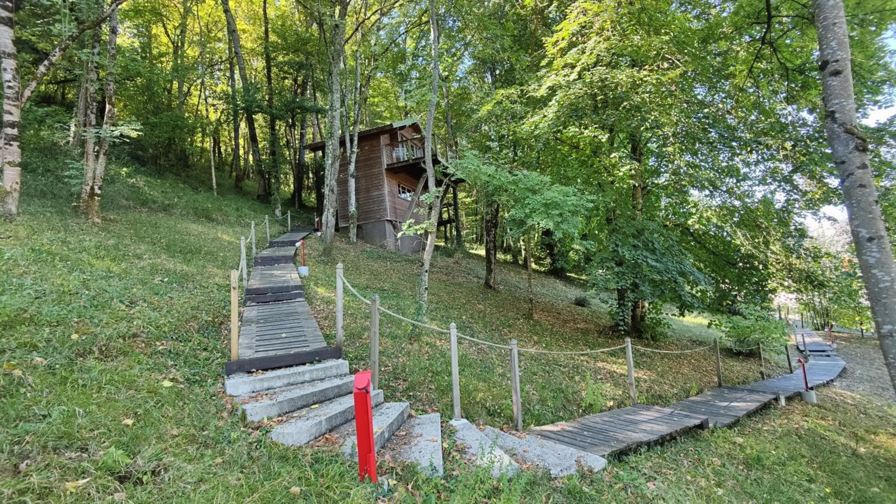 Cabane in Château de Courtebotte Cabane in Château de Courtebotte