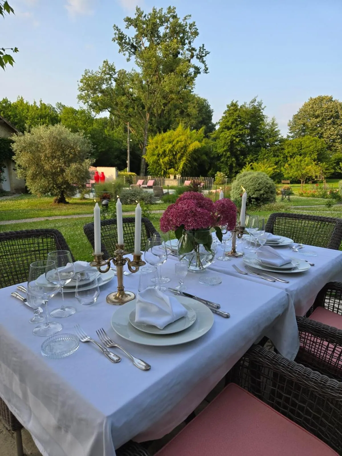 Breakfast in Château de Courtebotte