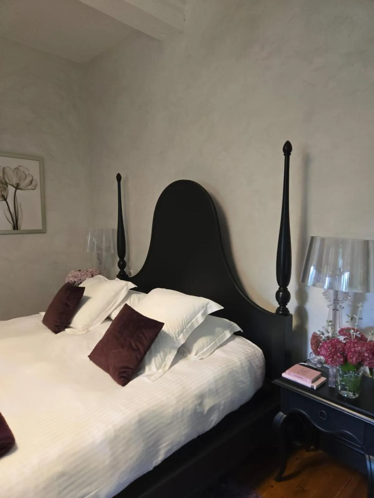 Bedroom, Bed in Château de Courtebotte