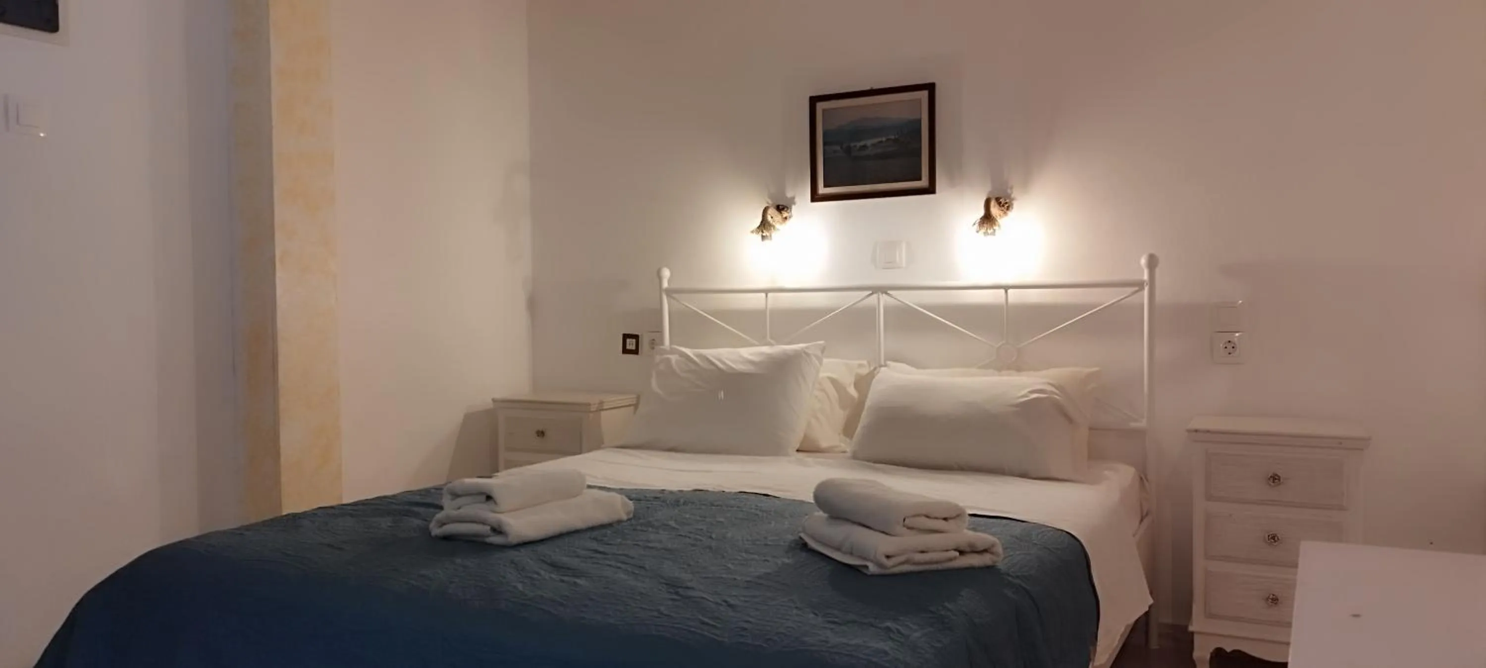 Bedroom, Bed in Hotel Sofia