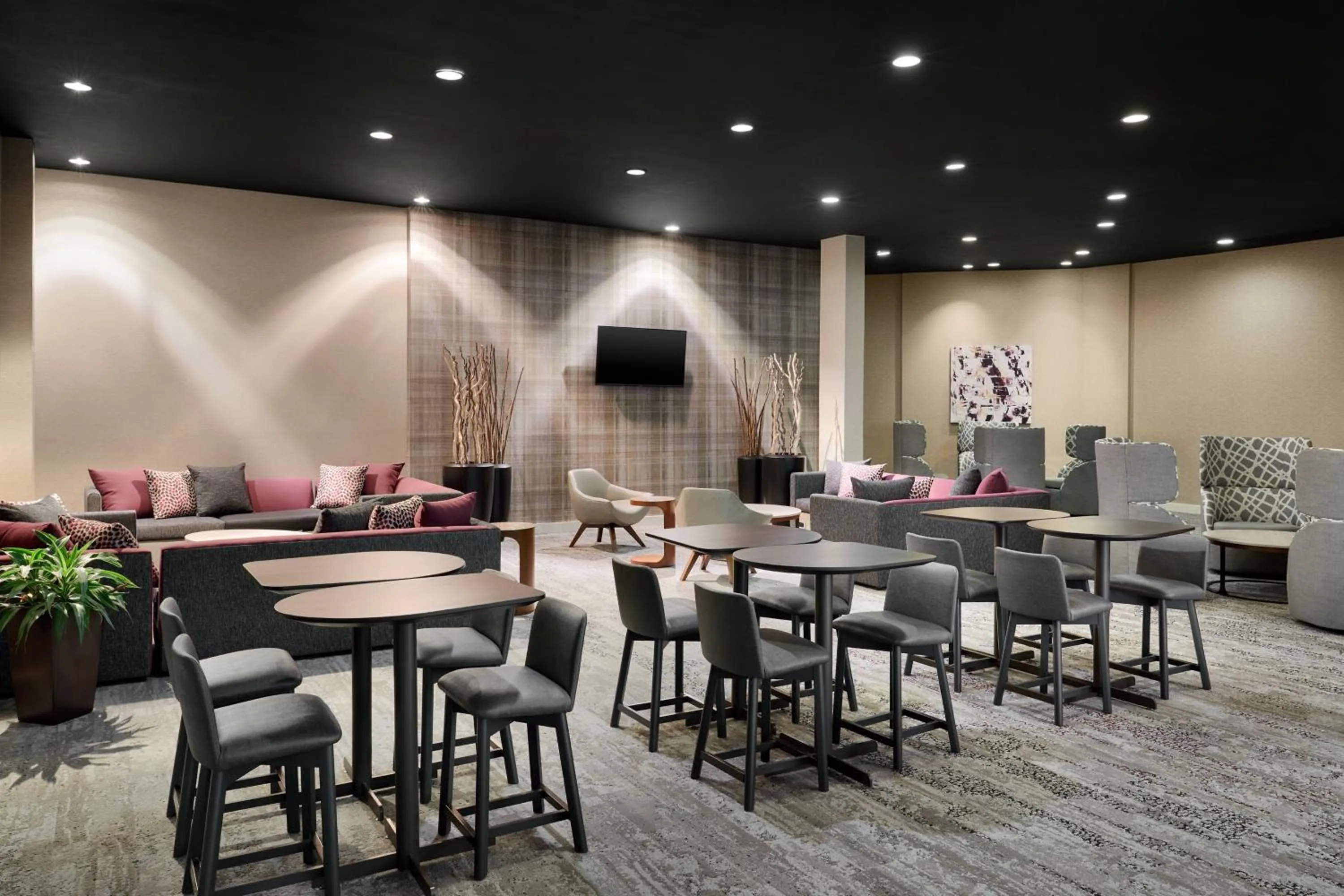 Lobby or reception in Courtyard Milwaukee Downtown