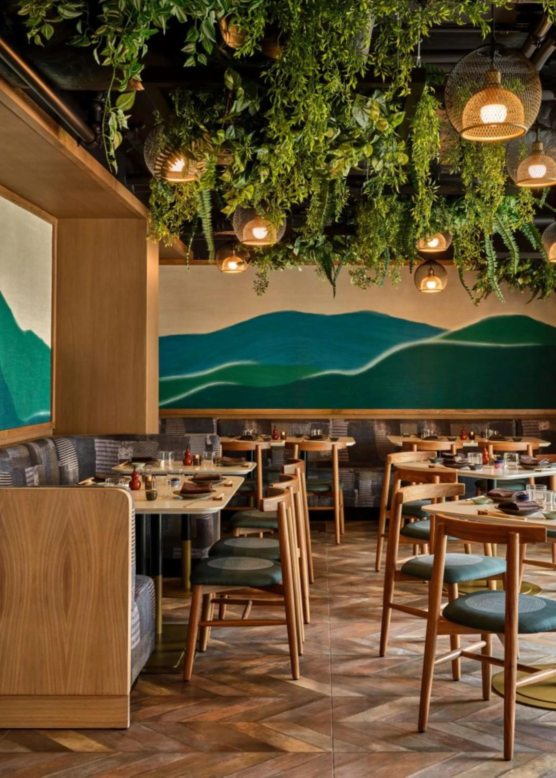 Restaurant/places to eat in Romer House Waikiki