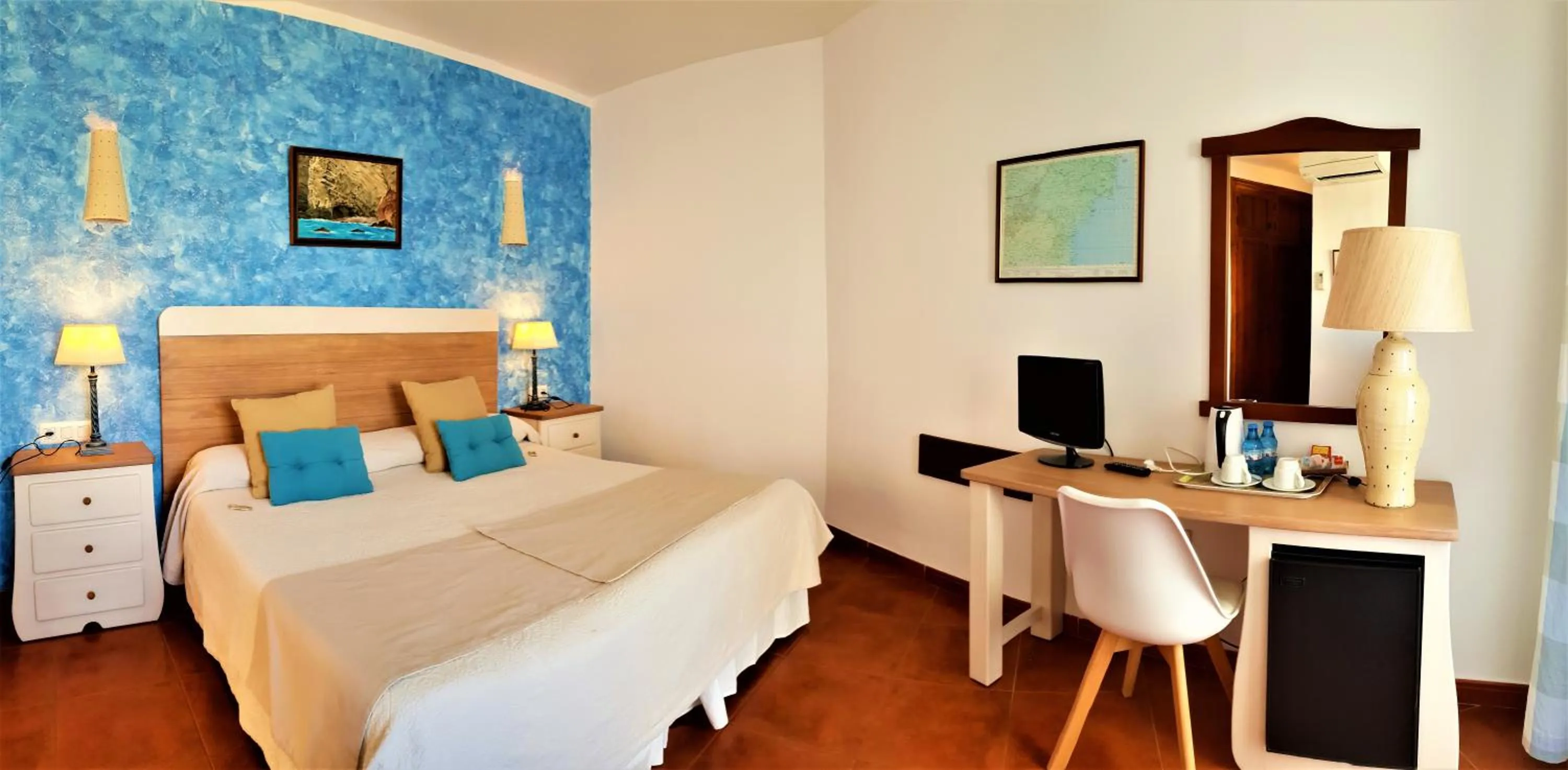 Photo of the whole room, Bed in Hotel las Calas