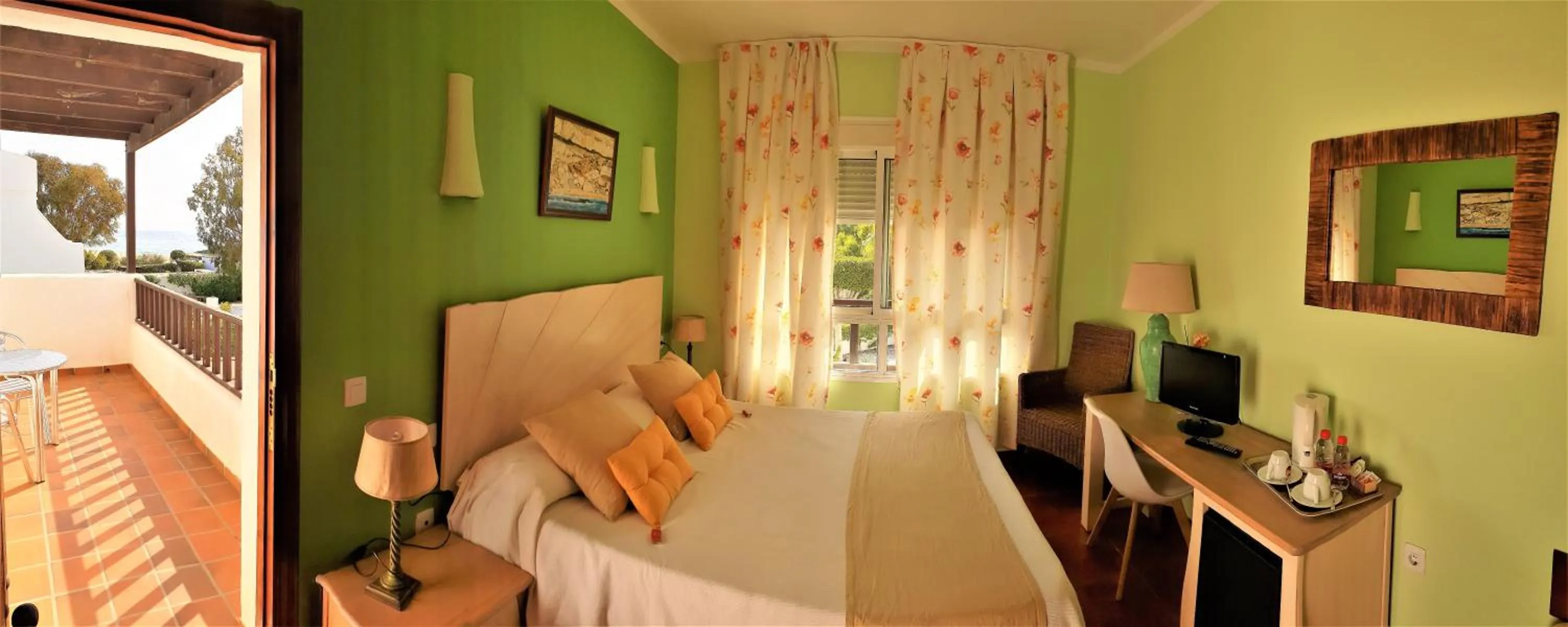 Photo of the whole room, Bed in Hotel las Calas