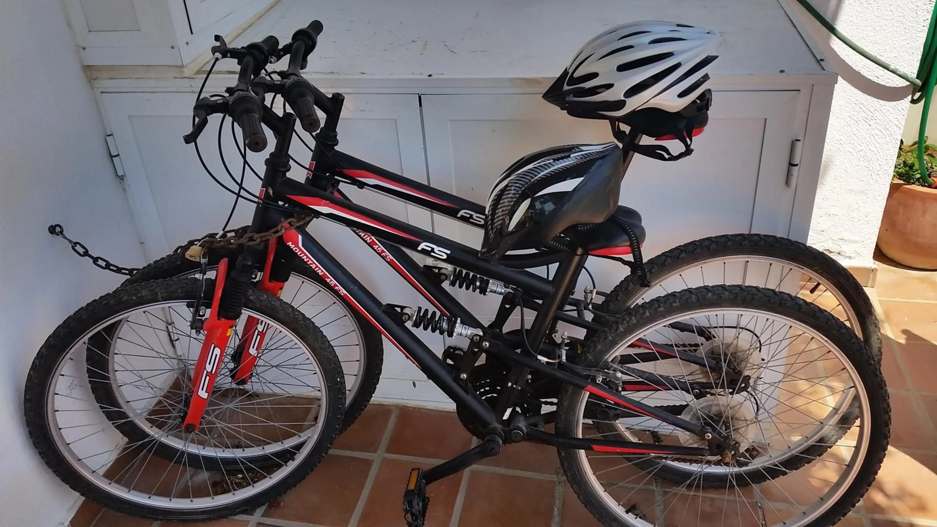 Cycling in Hotel las Calas