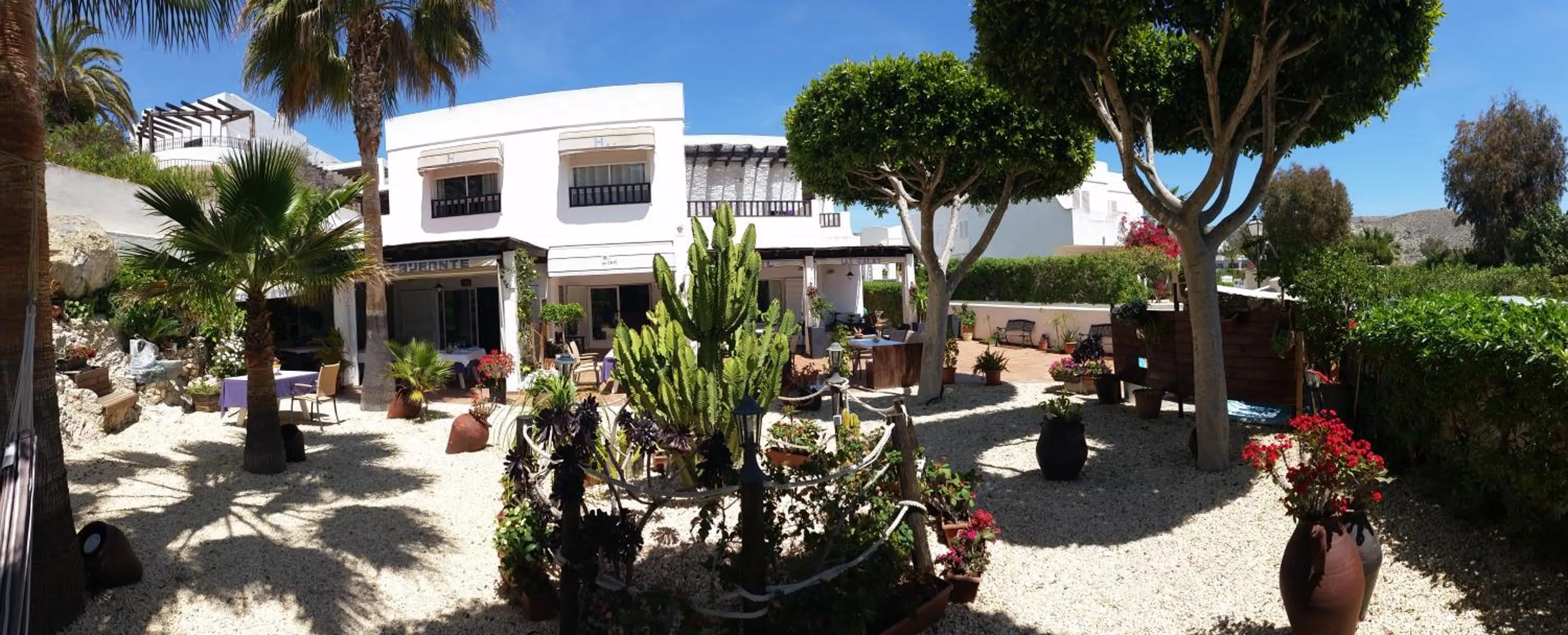 Facade/entrance in Hotel las Calas
