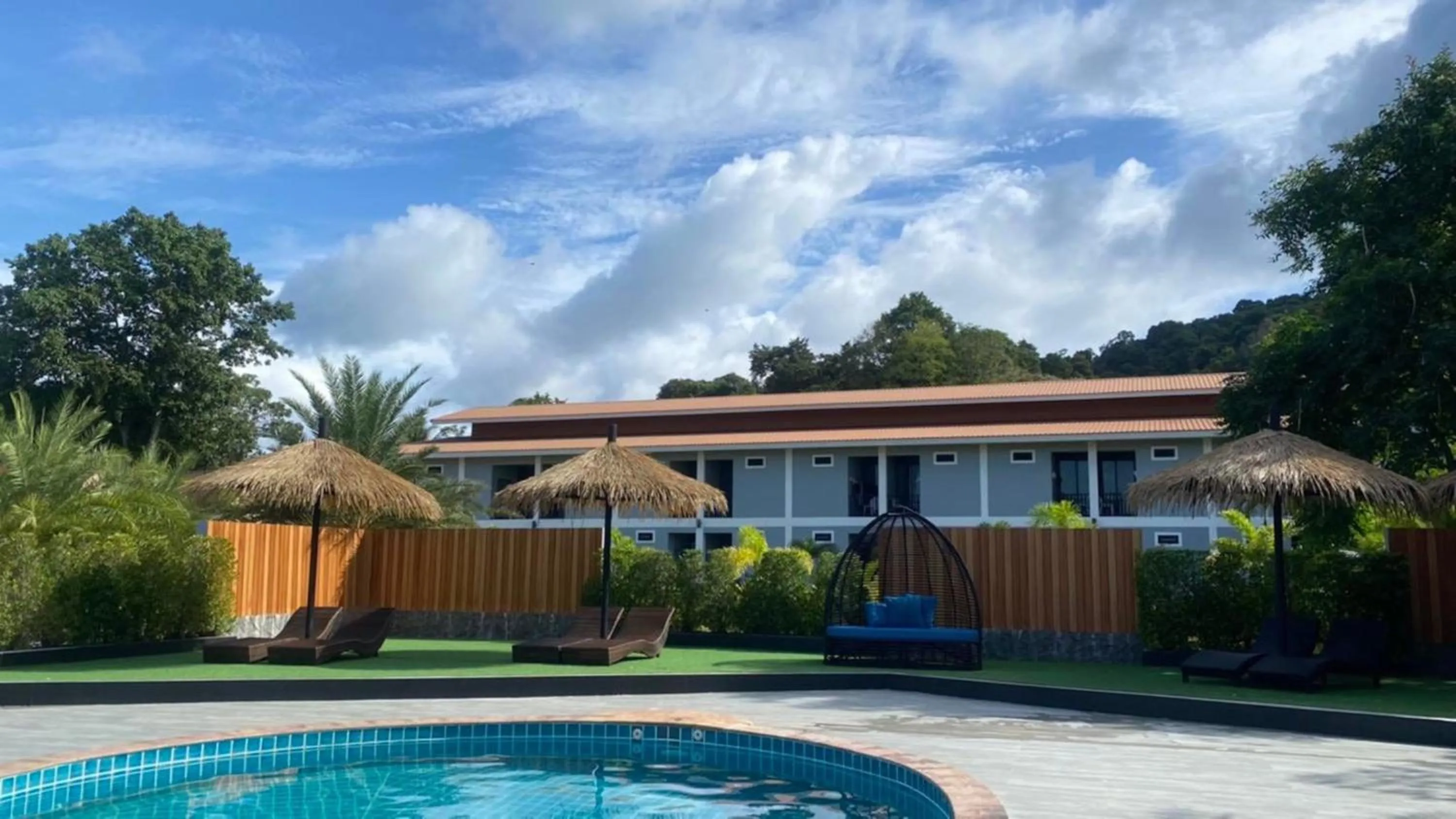 Swimming pool in U Rip Resort Phi Phi Hotel