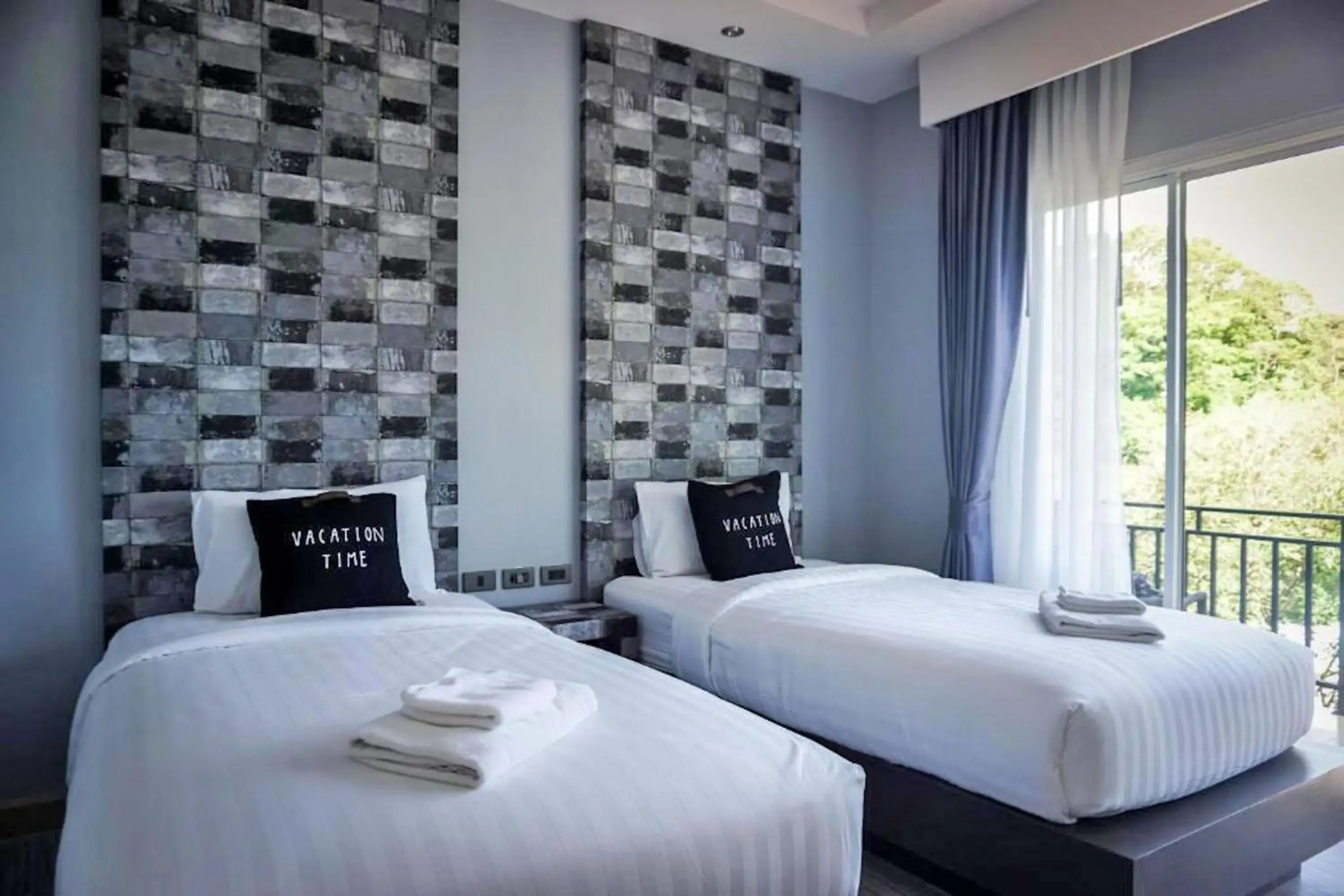 Twin Room with Mountain View in U Rip Resort Phi Phi Hotel Twin Room with Mountain View in U Rip Resort Phi Phi Hotel