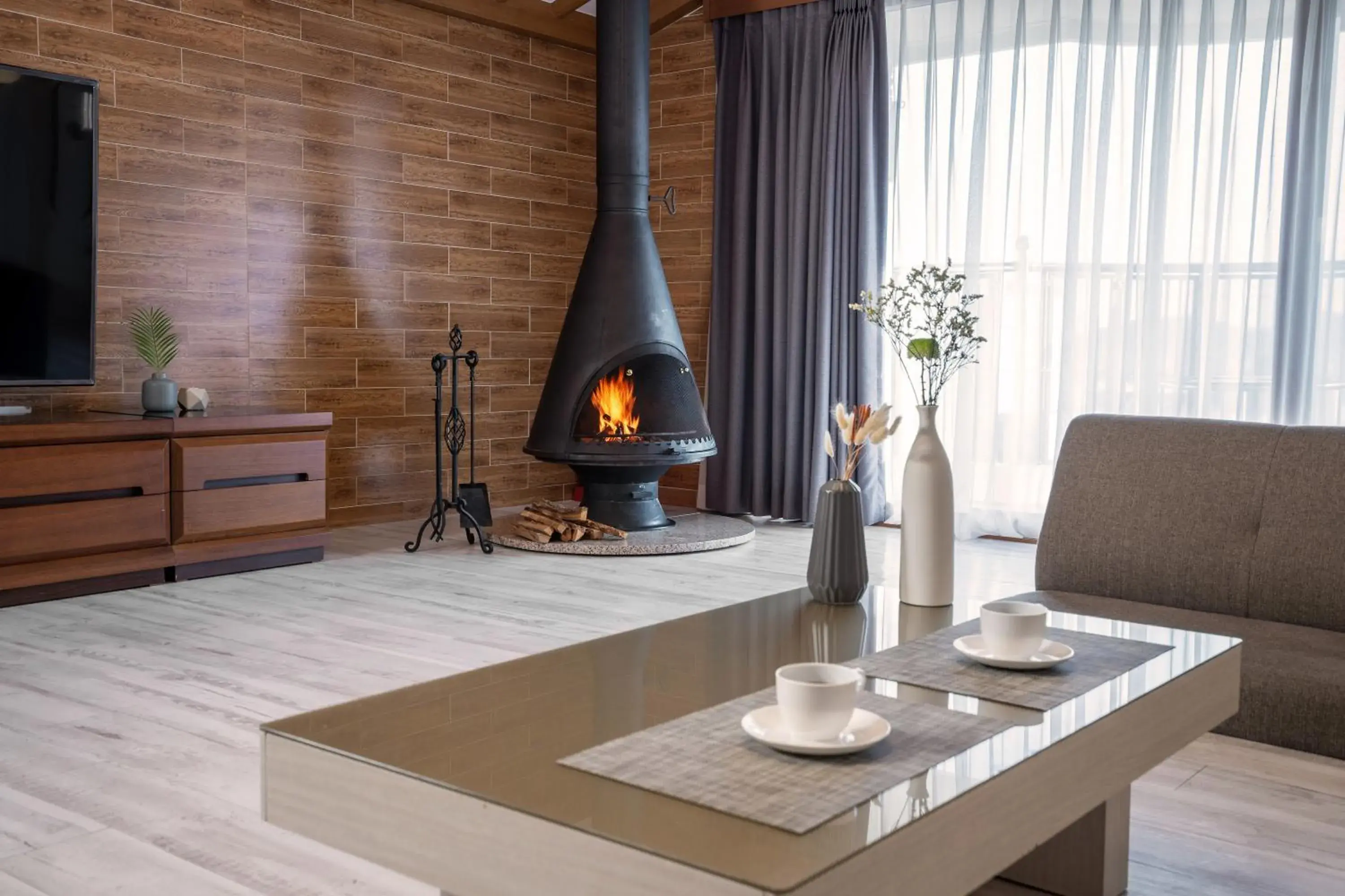 Fireplace Suite in Home Fourest Resort Geoje Fireplace Suite in Home Fourest Resort Geoje