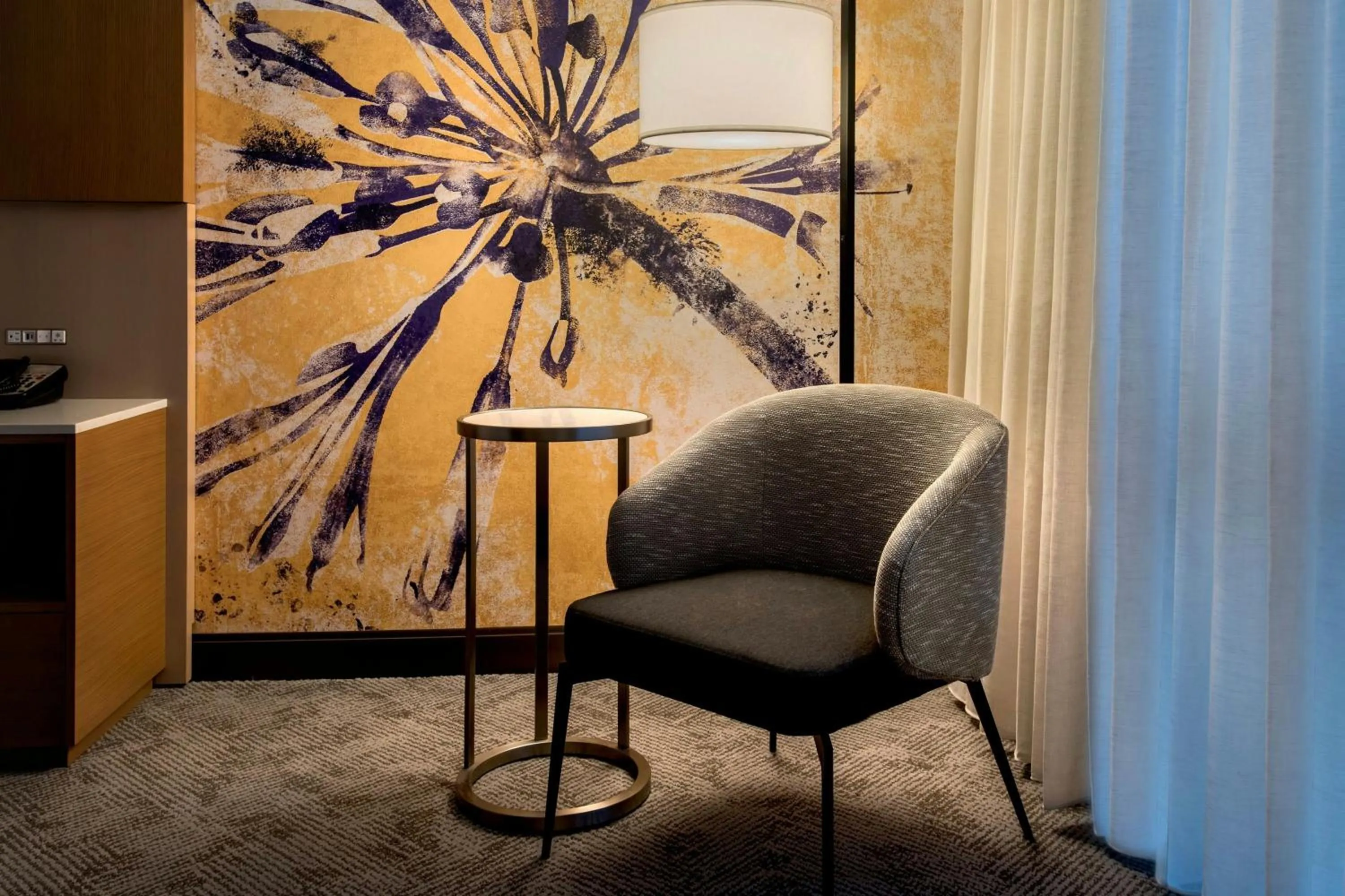 Photo of the whole room in Westchester Marriott