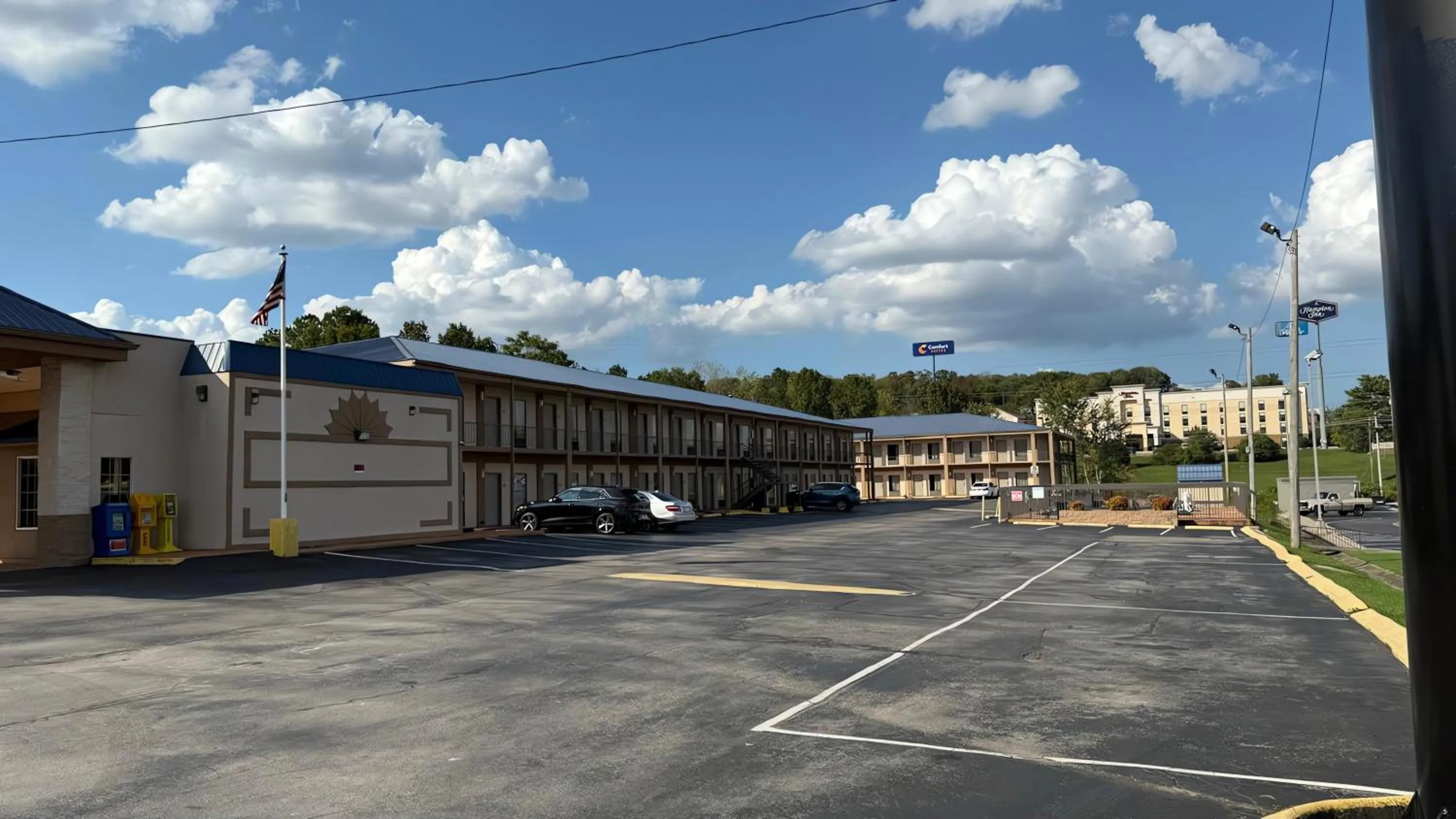 Property building in Days Inn by Wyndham Cookeville