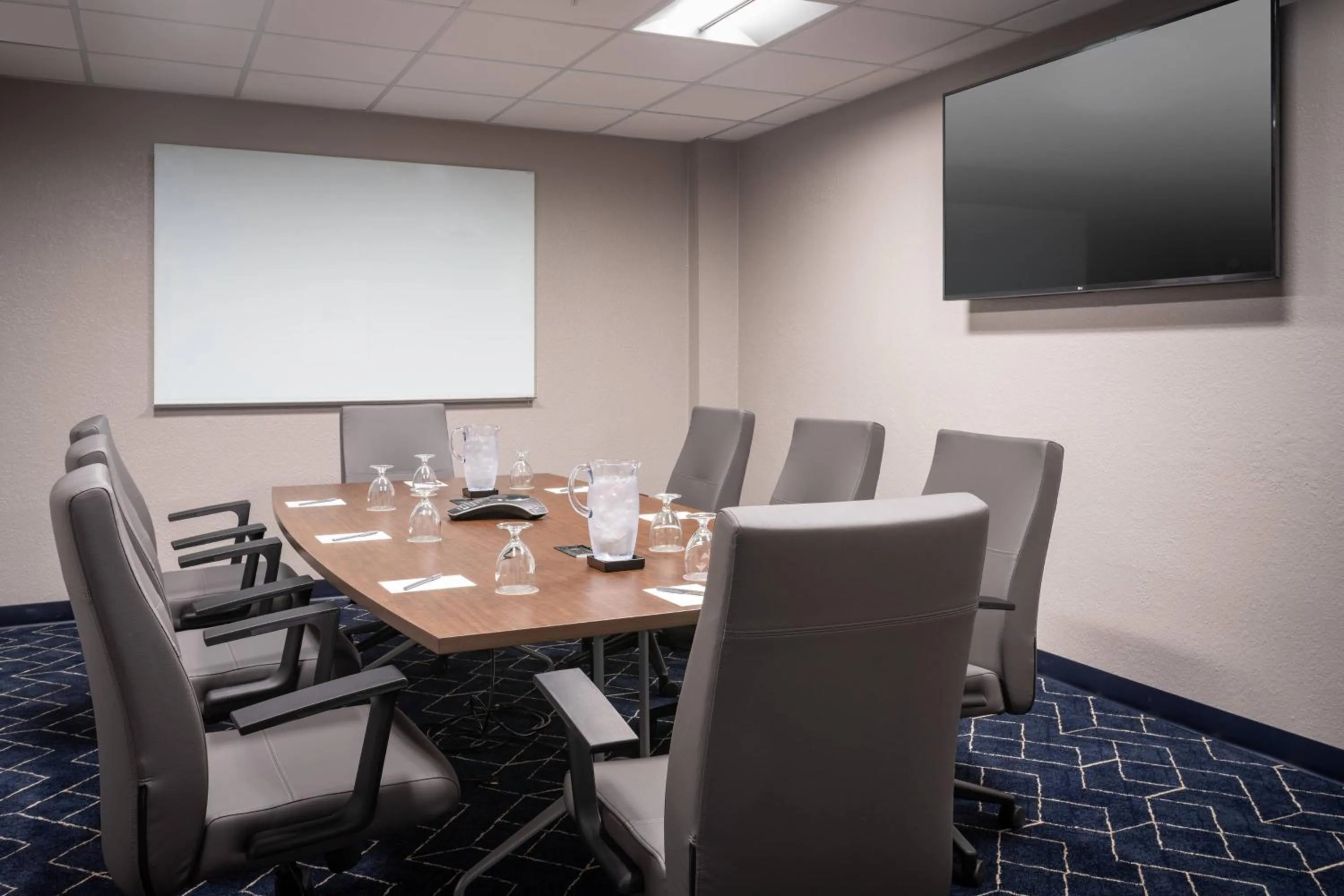 Meeting/conference room in Courtyard by Marriott West Palm Beach