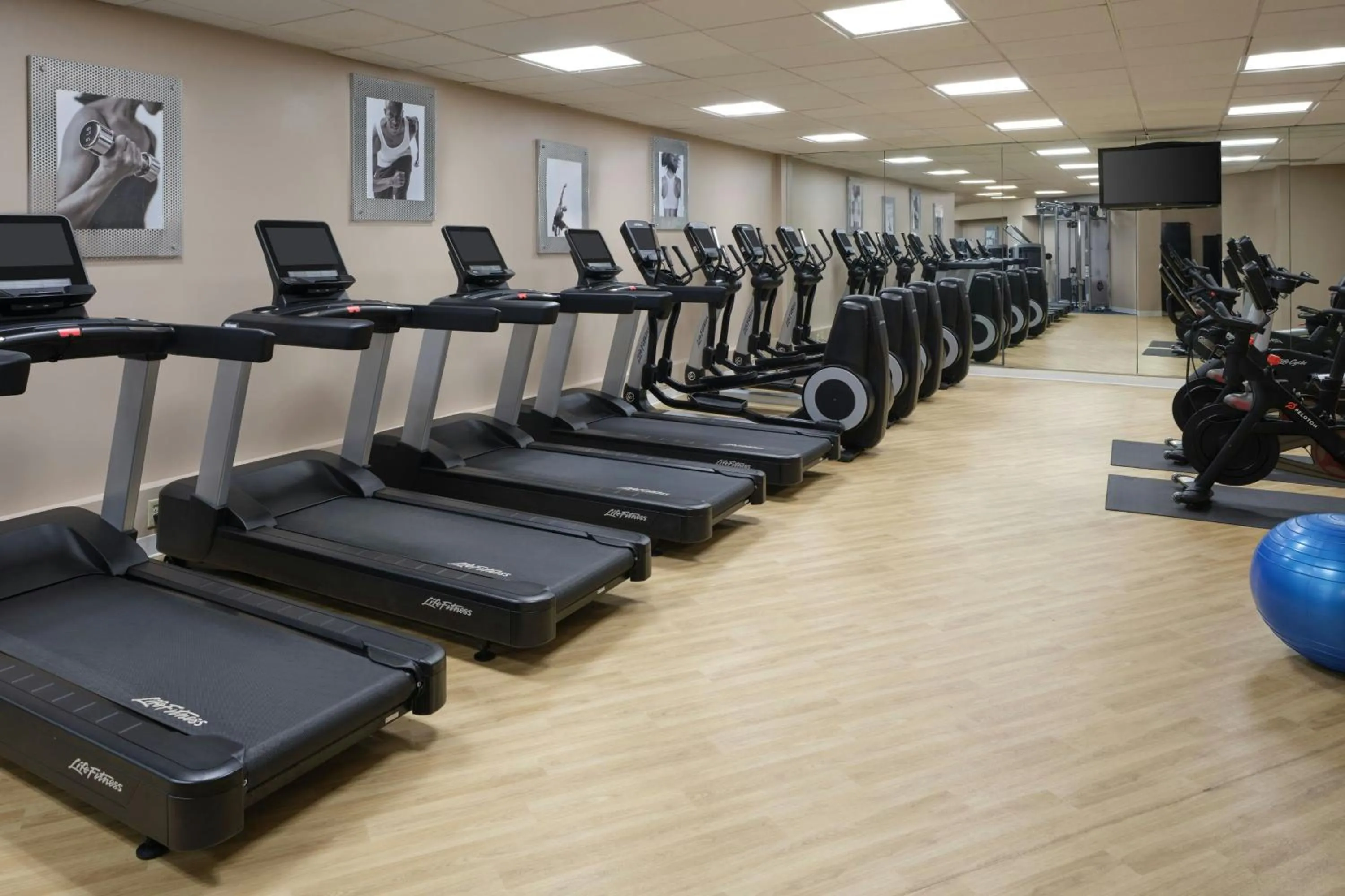 Fitness centre/facilities in West Palm Beach Marriott