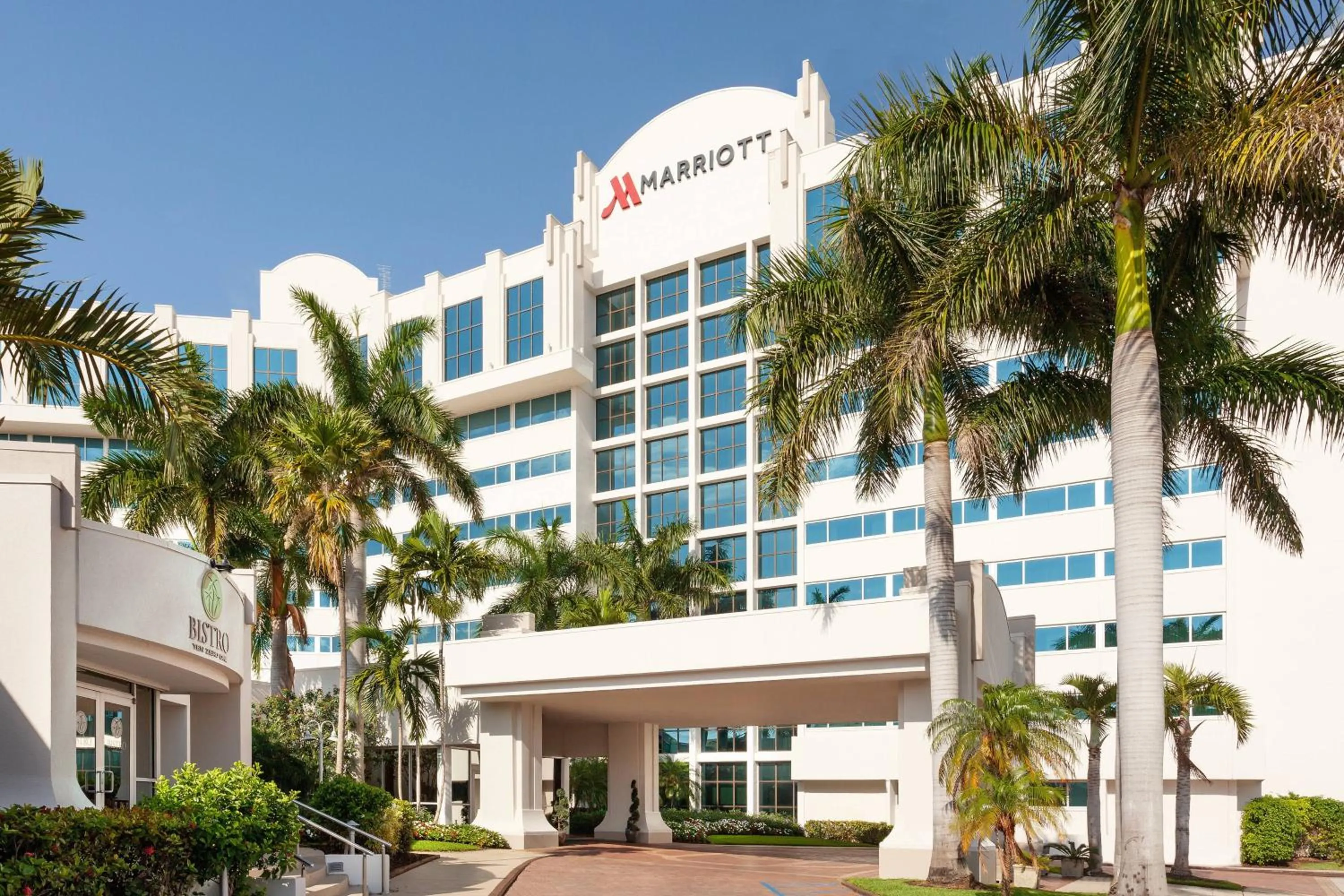 Property building in West Palm Beach Marriott