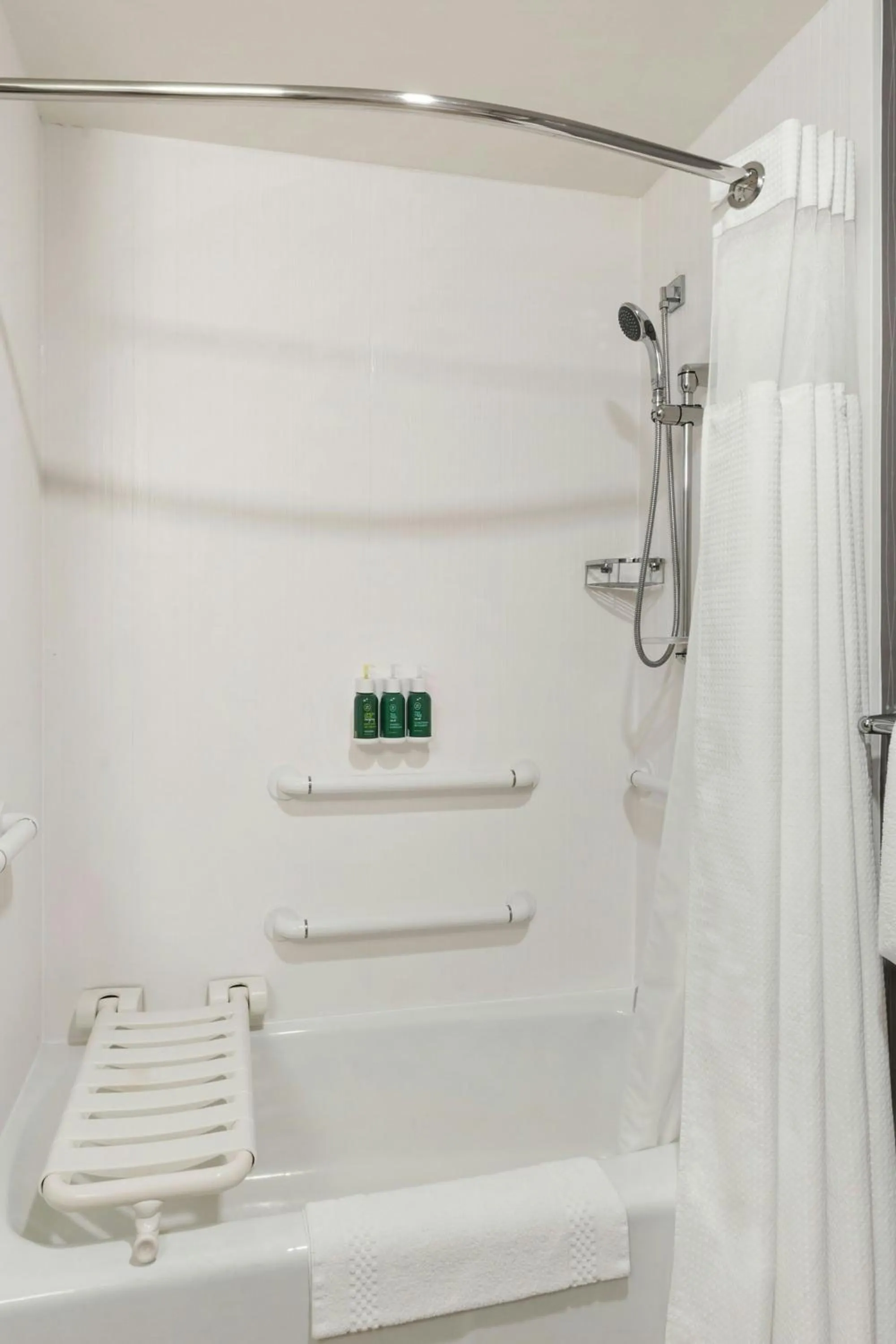 Bathroom in Courtyard Philadelphia Willow Grove