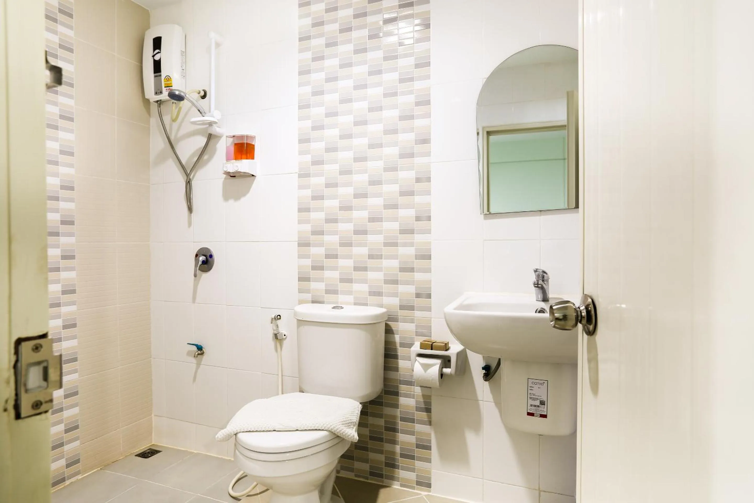 Bathroom in Luckswan Boutique Chiang Rai - SHA Extra Plus