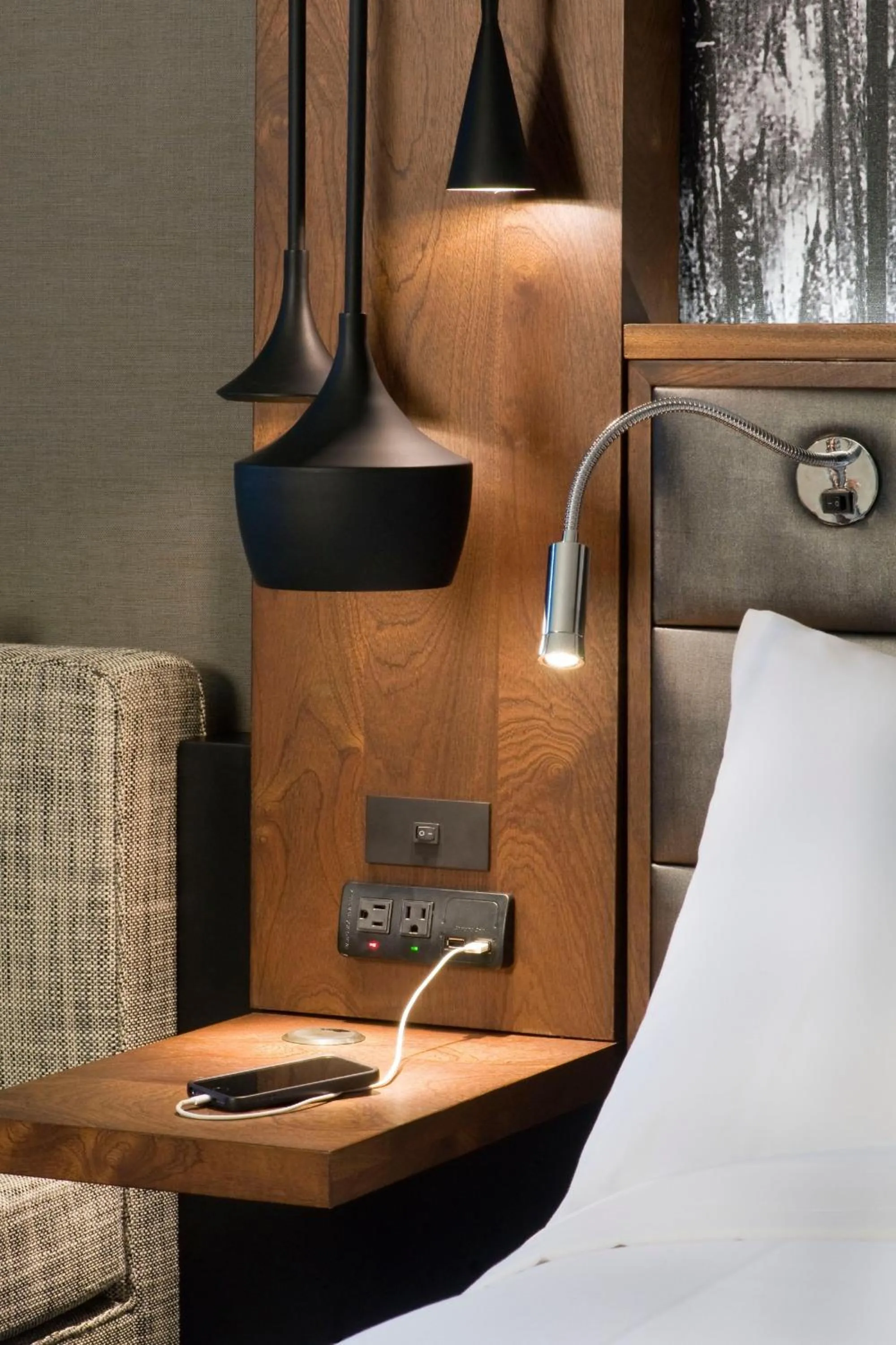 Photo of the whole room, Bed in Portland Marriott Downtown Waterfront