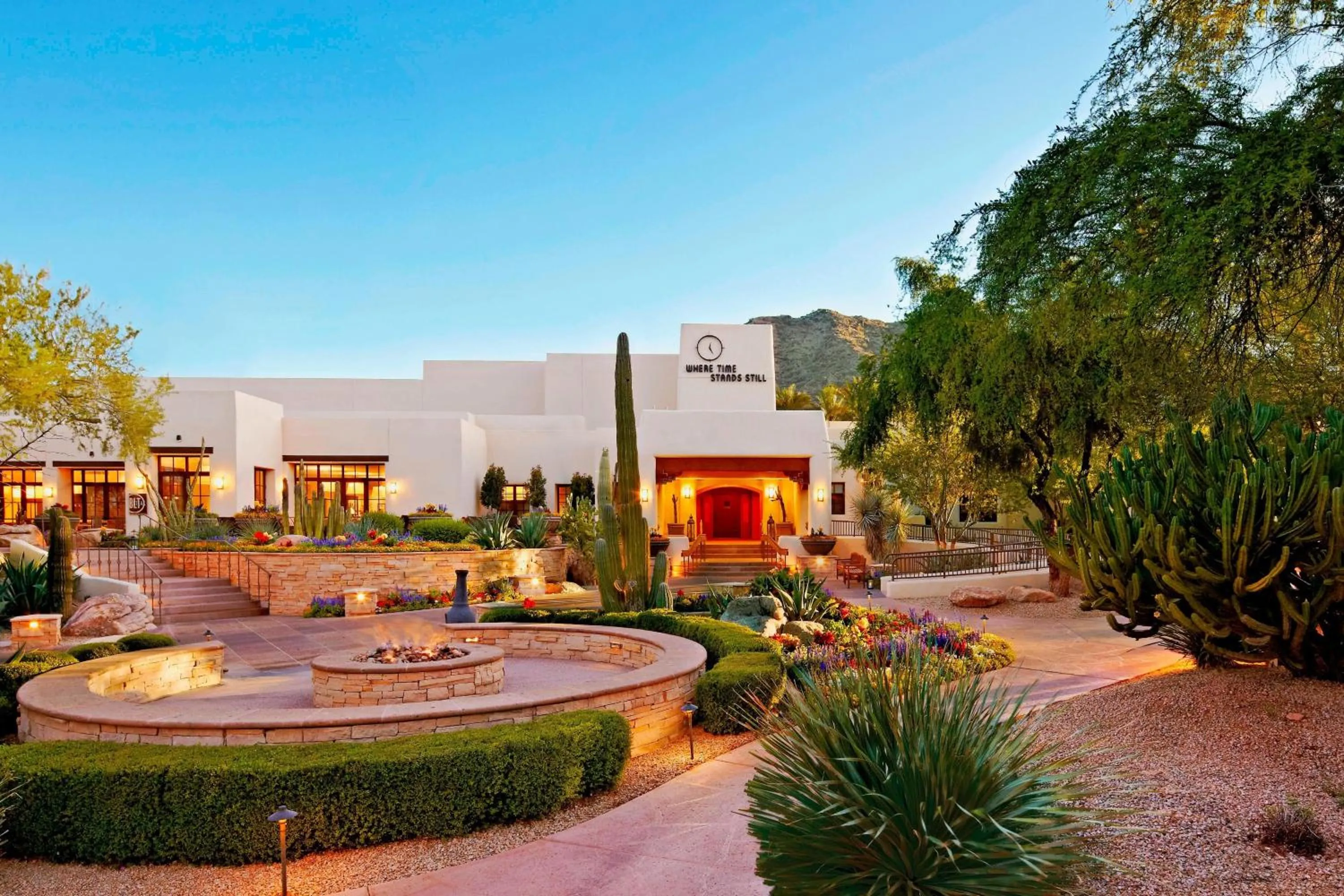 Property building in JW Marriott Scottsdale Camelback Inn Resort & Spa