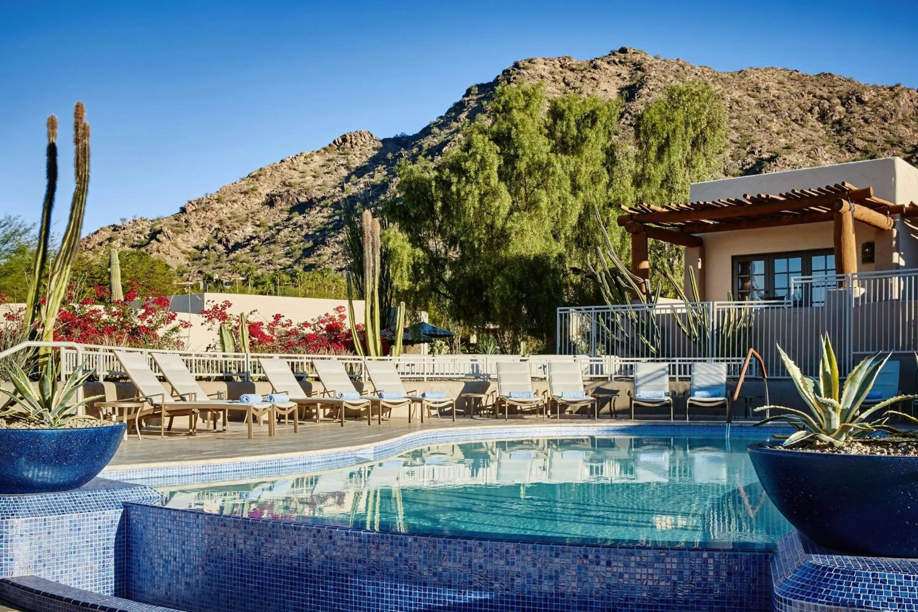 Swimming pool in JW Marriott Scottsdale Camelback Inn Resort & Spa