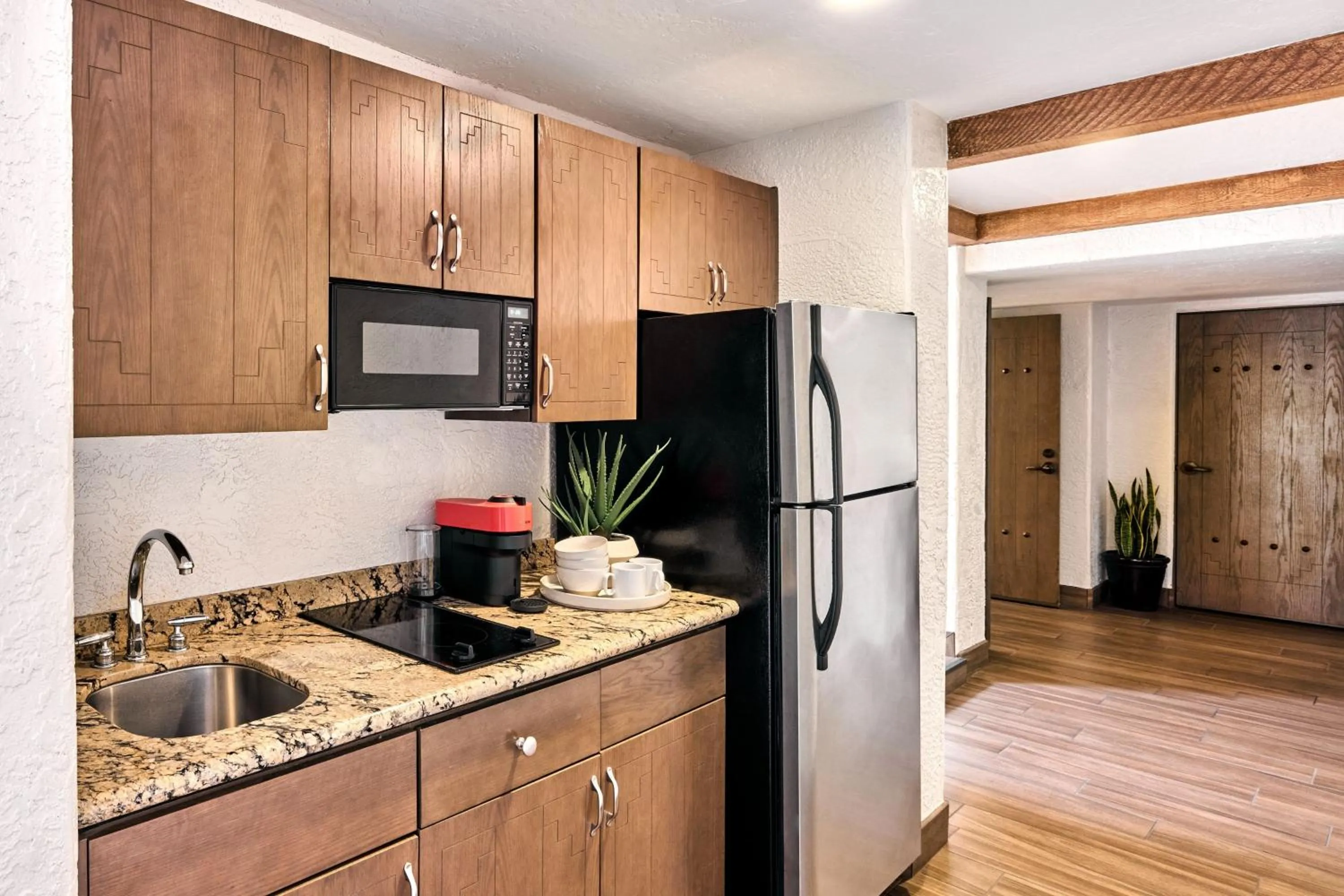 Kitchen or kitchenette in JW Marriott Scottsdale Camelback Inn Resort & Spa