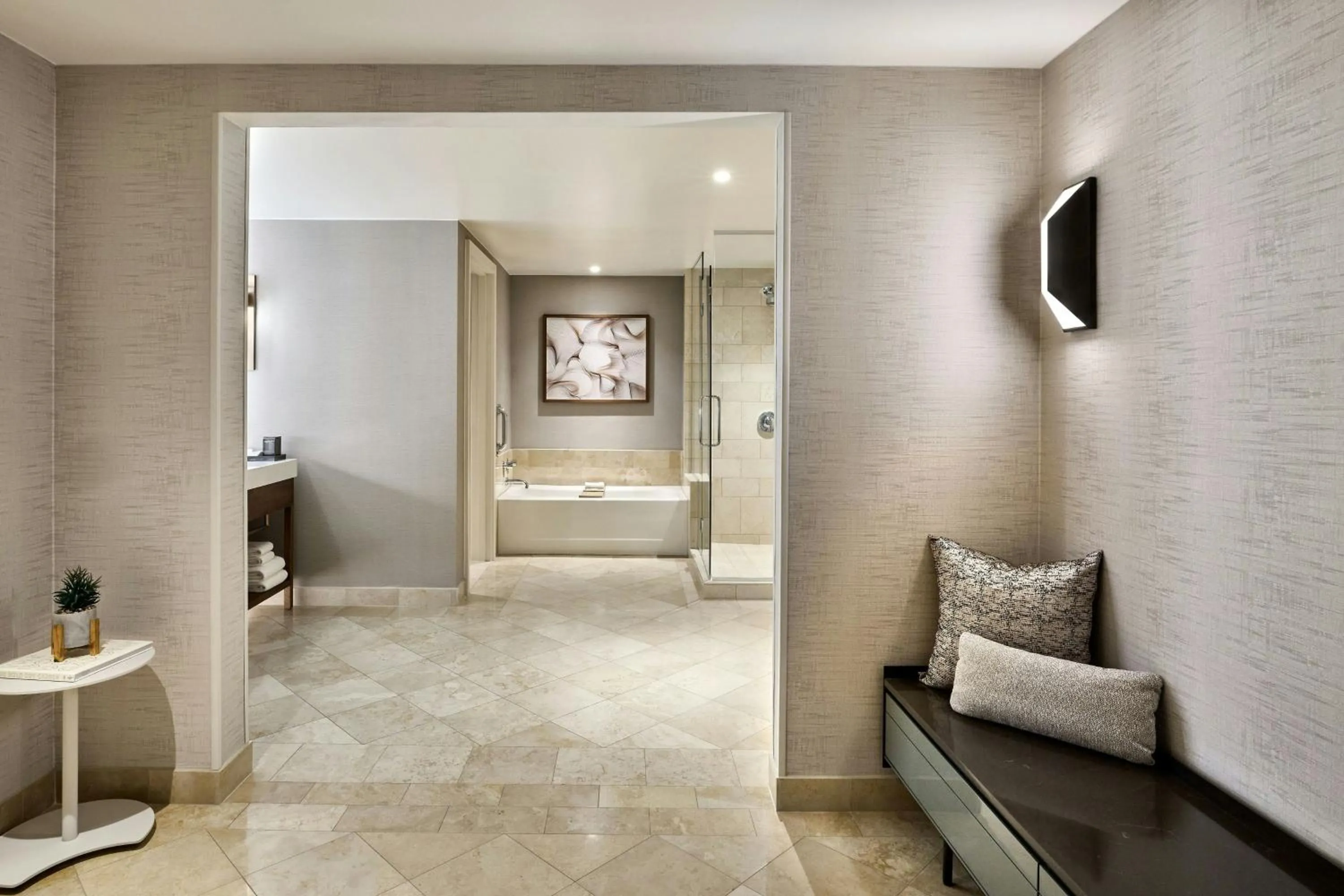 Bathroom in JW Marriott Phoenix Desert Ridge Resort & Spa