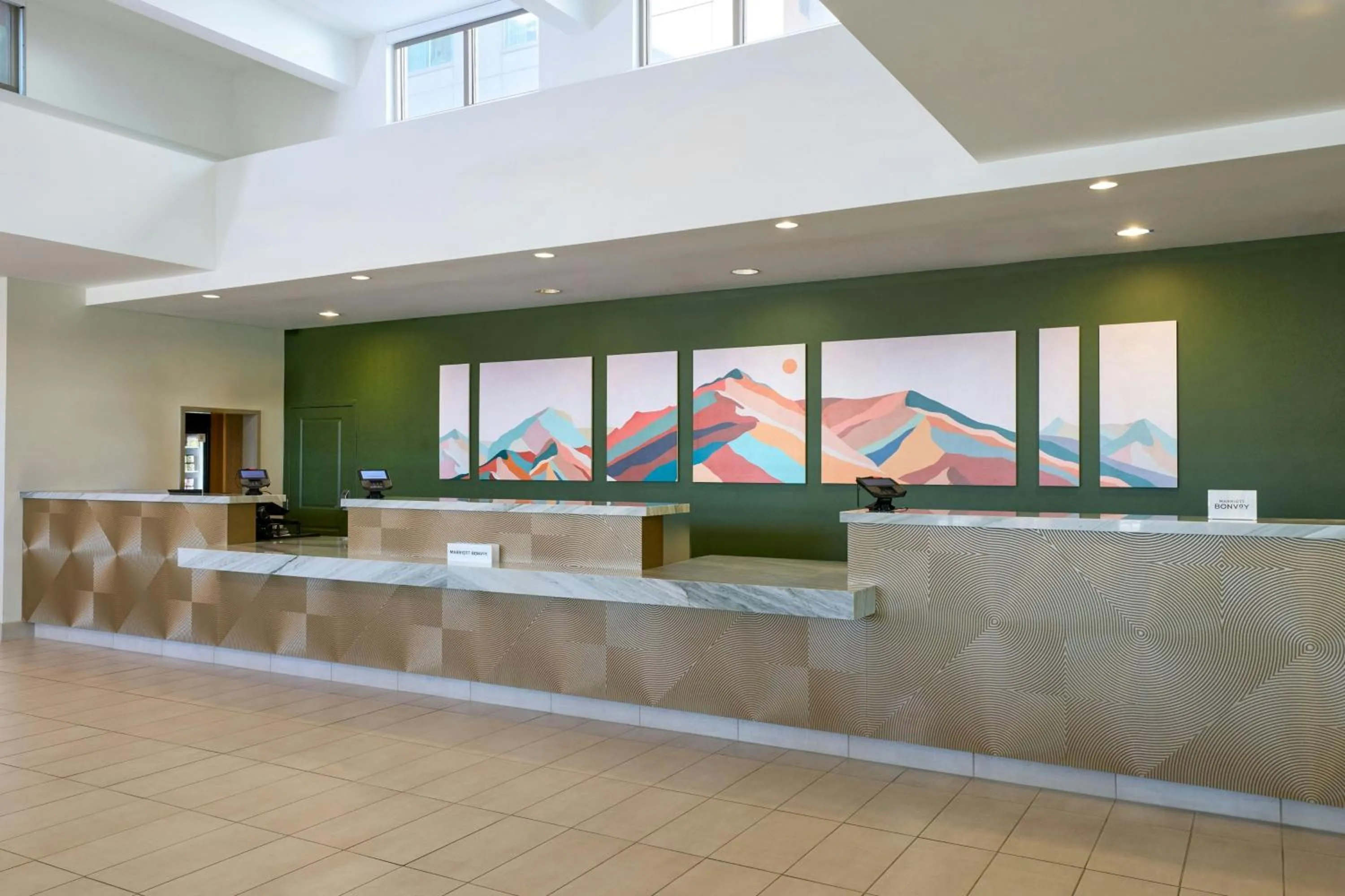 Lobby or reception in Residence Inn Phoenix Desert View at Mayo Clinic